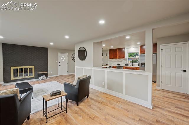 712 Panorama Drive