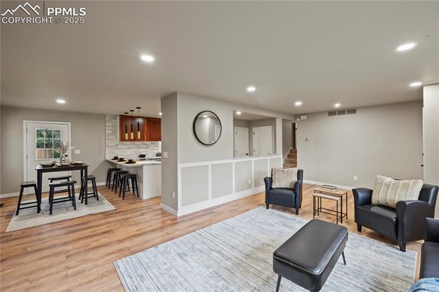 712 Panorama Drive