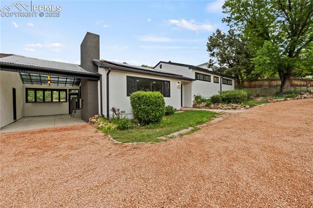712 Panorama Drive