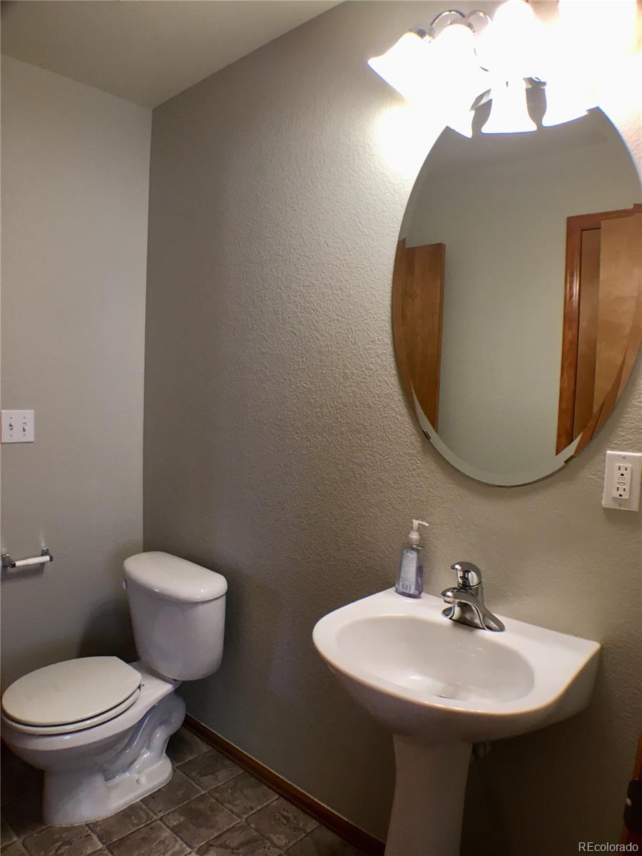 13835 Antelope Pass Place