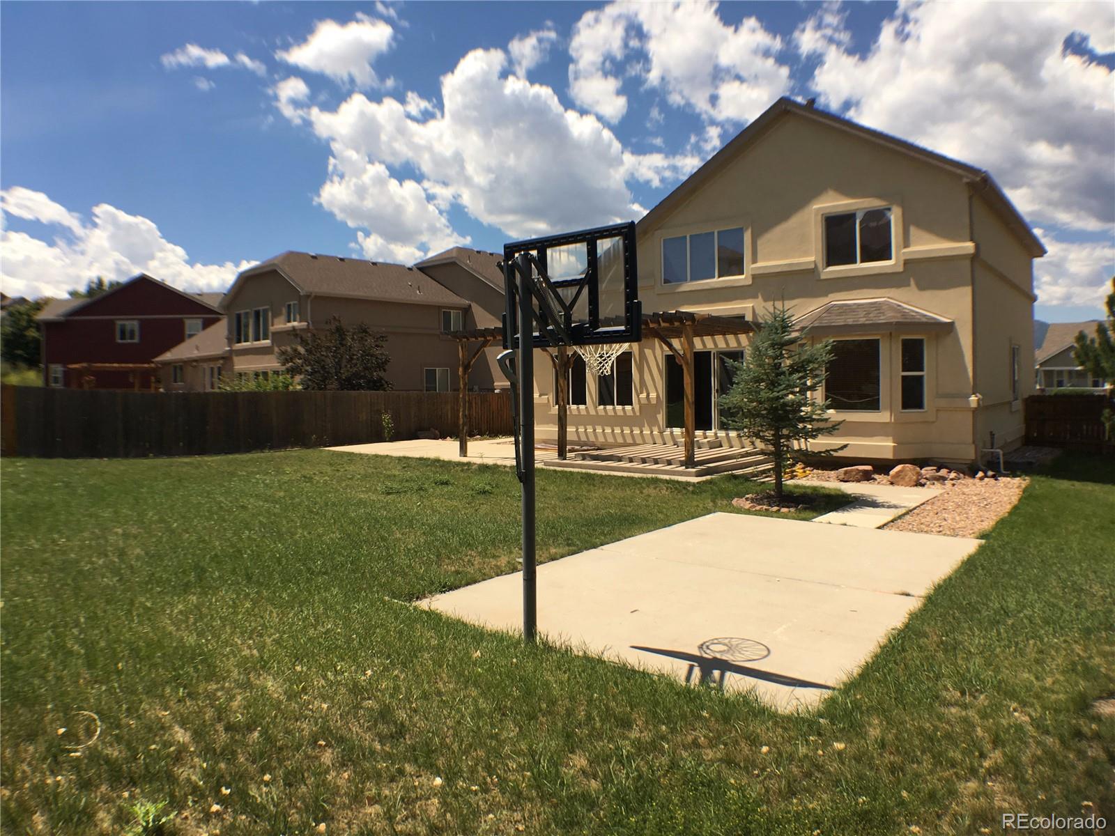 13835 Antelope Pass Place