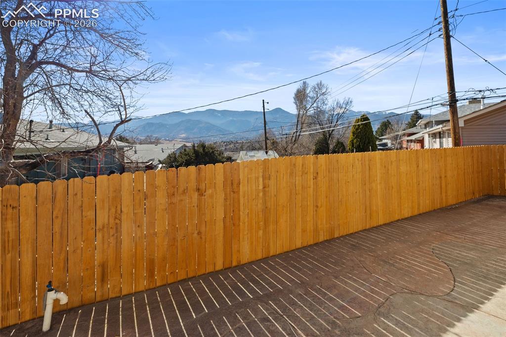 2905 Garden Hill Drive
