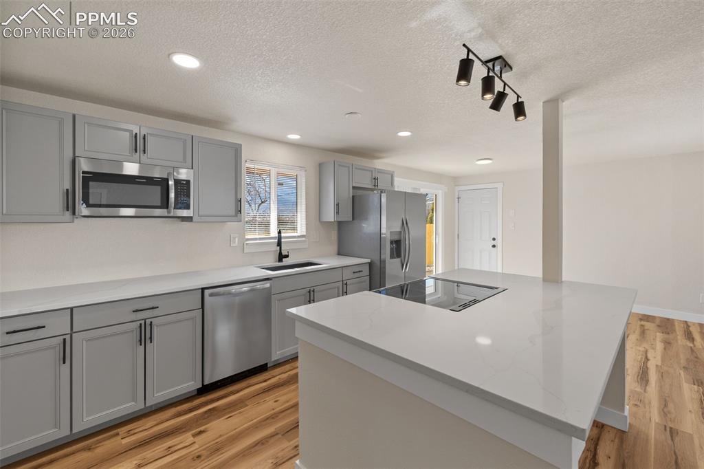 2905 Garden Hill Drive