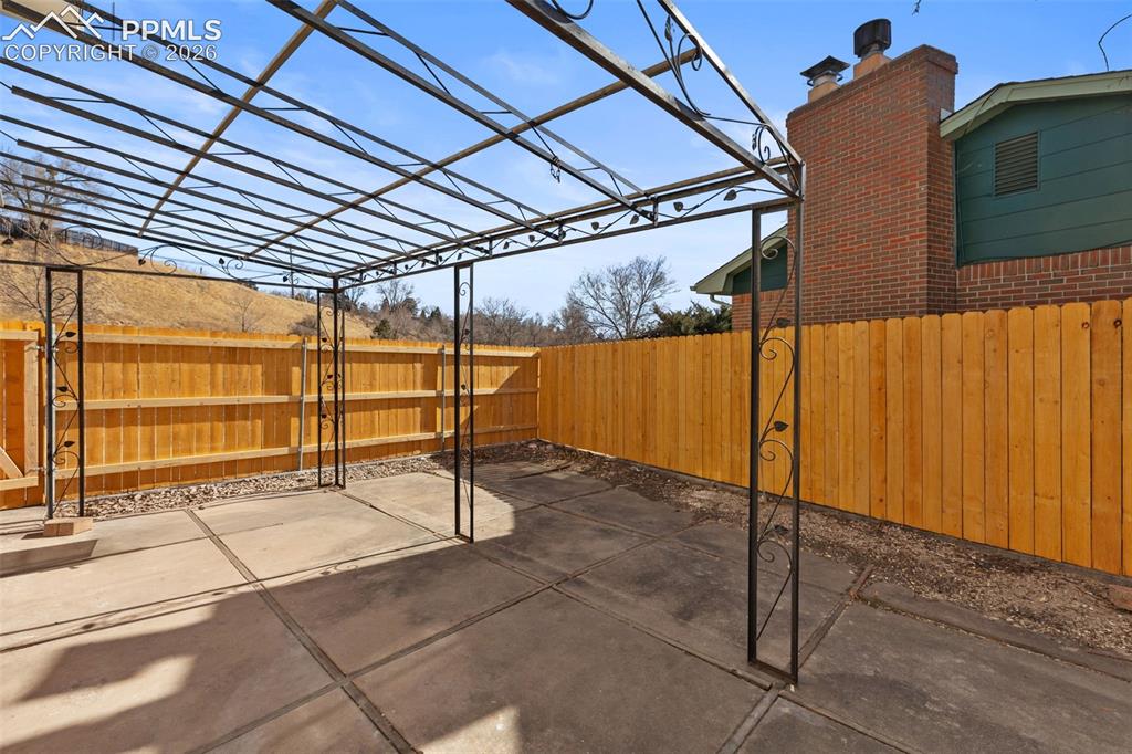 2905 Garden Hill Drive