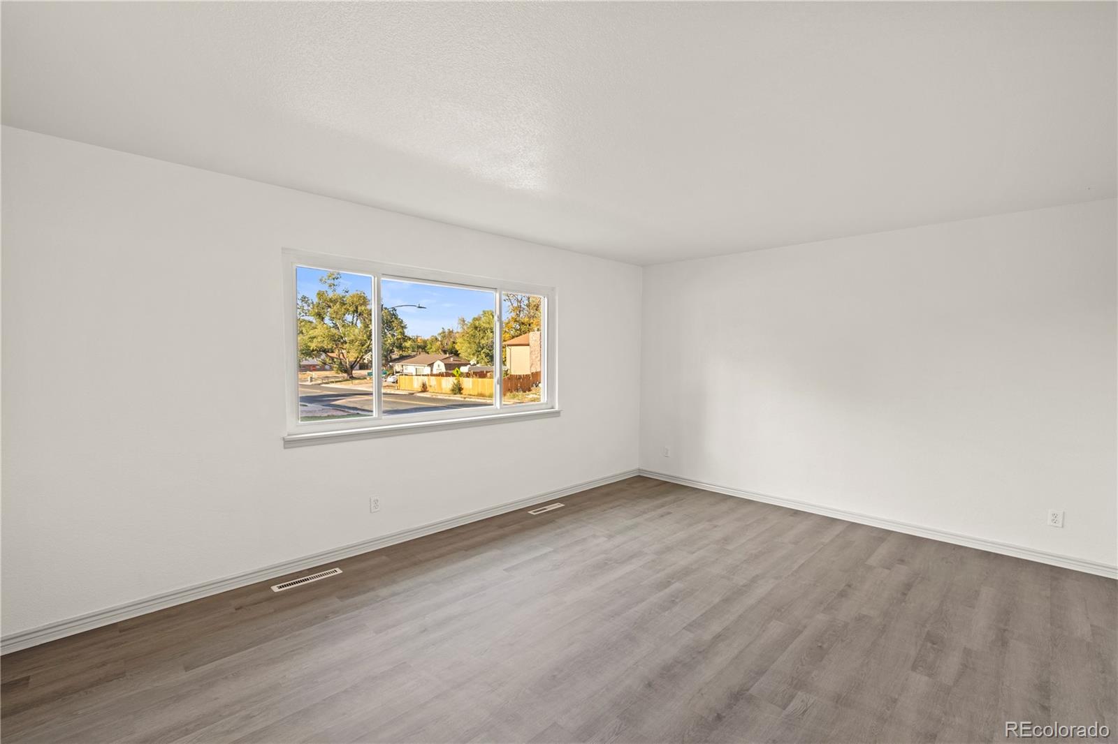 1603 Saratoga Drive