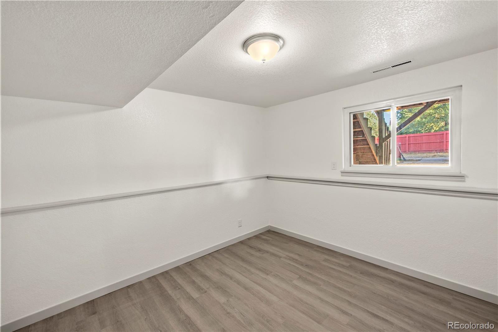 1603 Saratoga Drive