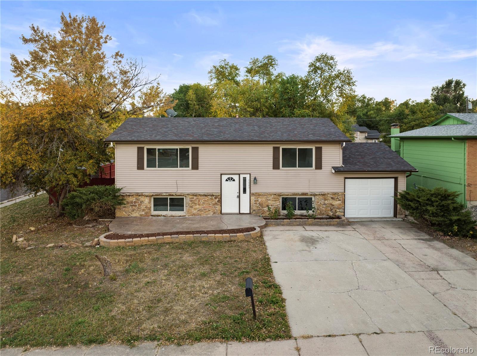 1603 Saratoga Drive