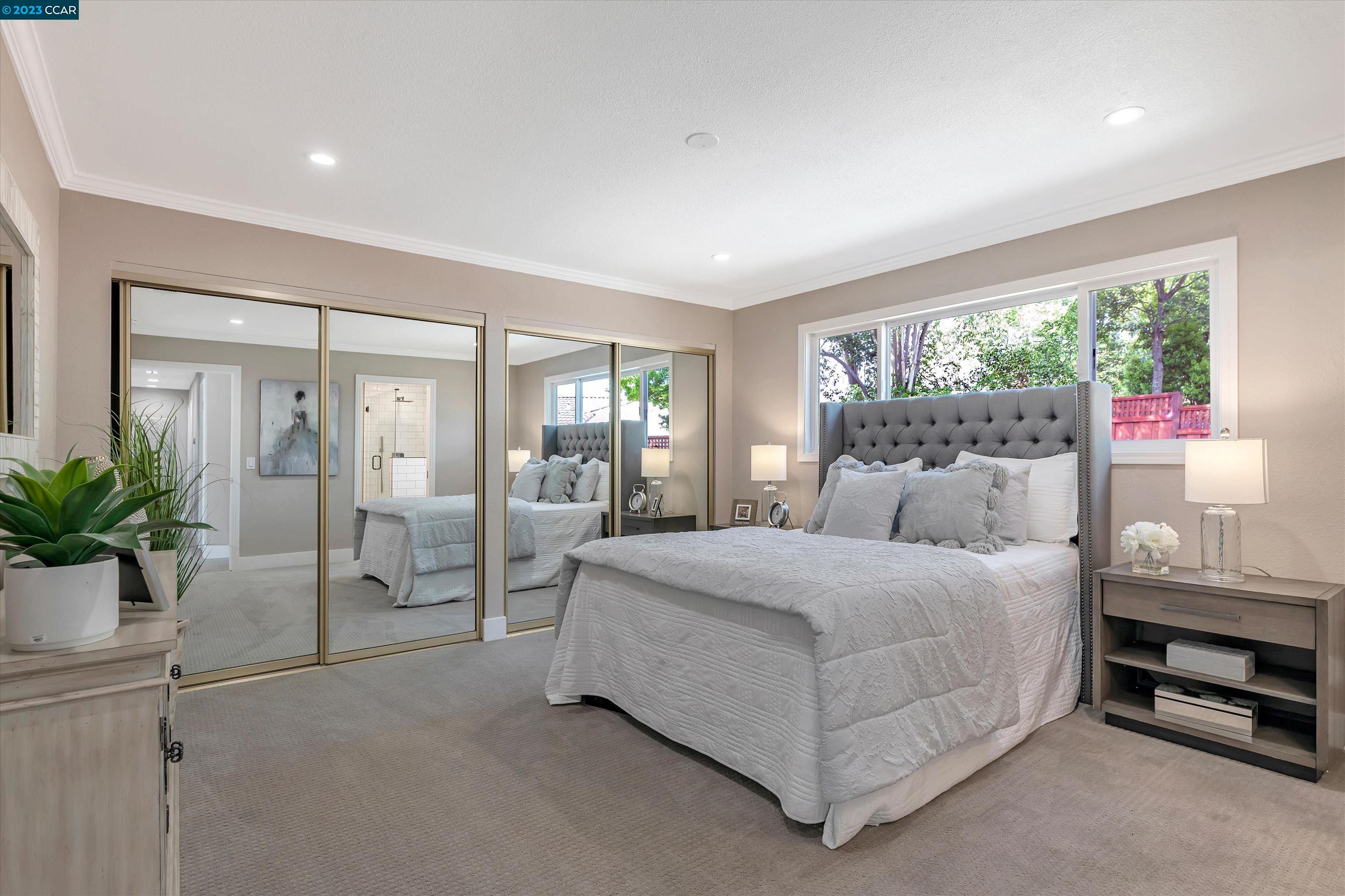 322 Almond Ct