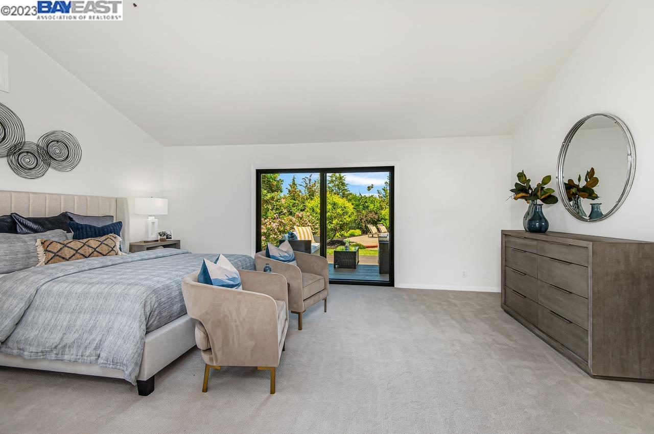 805 Gray Fox Cir