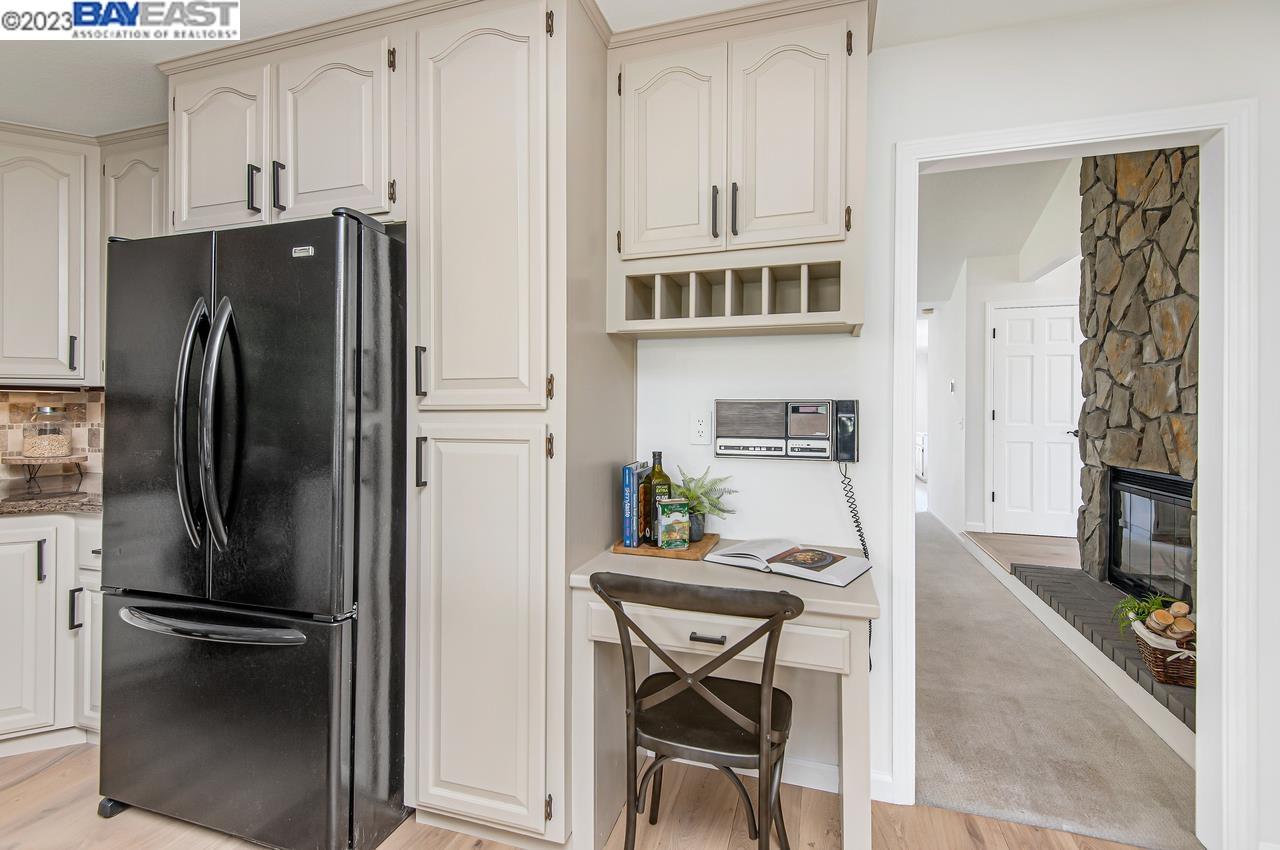 805 Gray Fox Cir