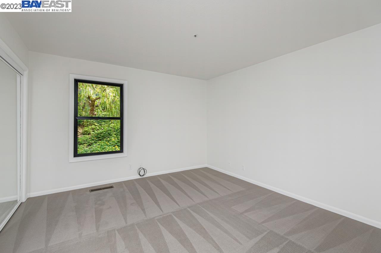 805 Gray Fox Cir