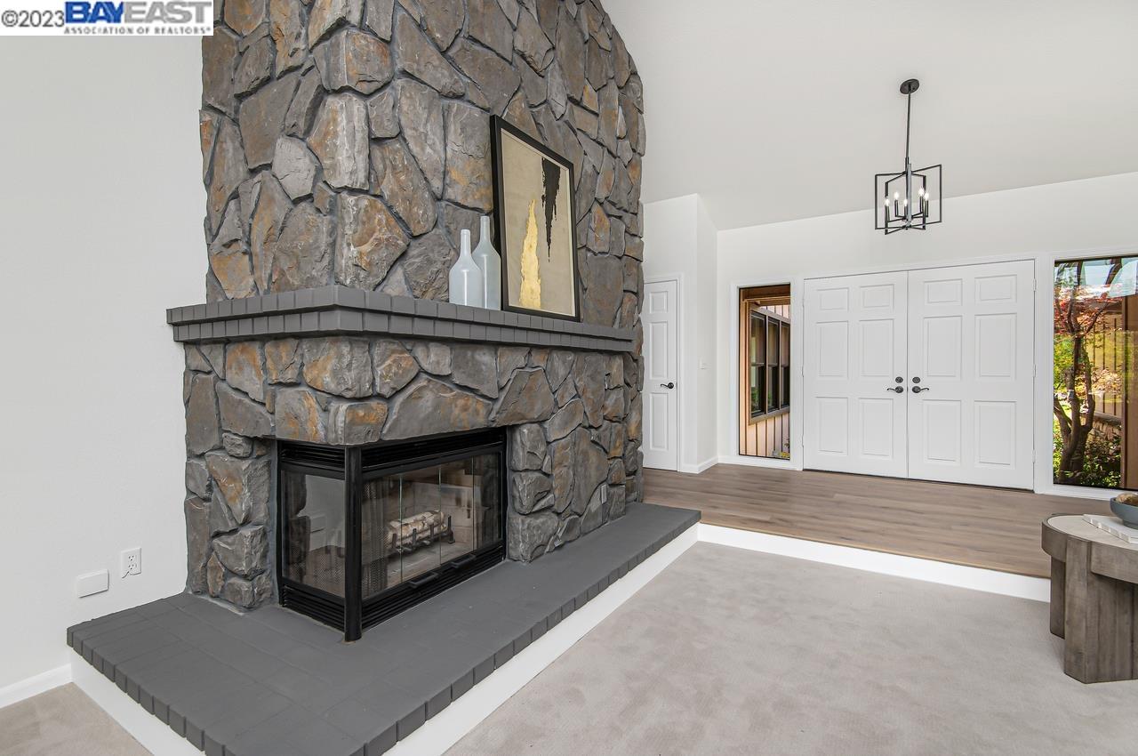 805 Gray Fox Cir
