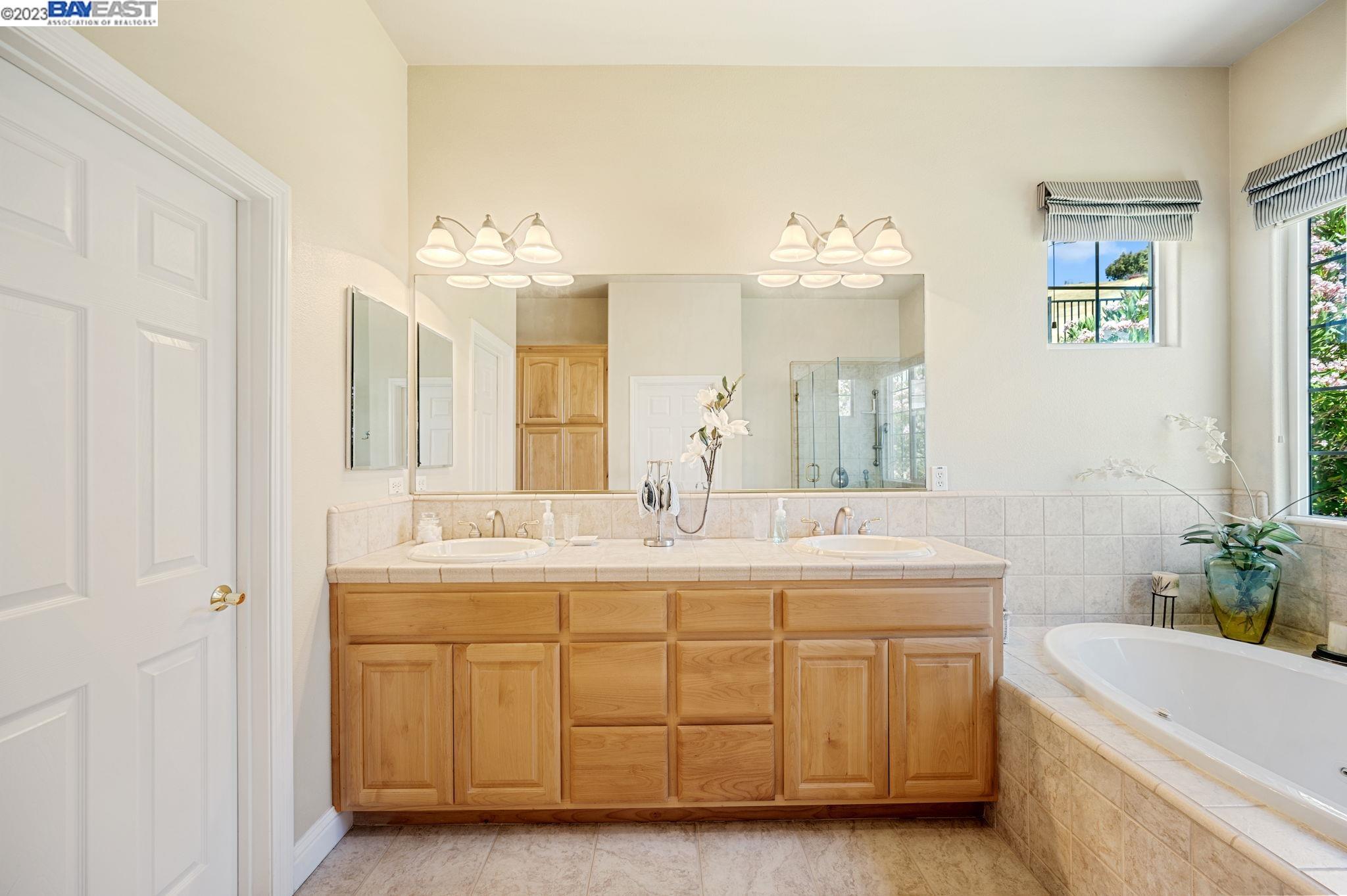 11159 Brittany Ln