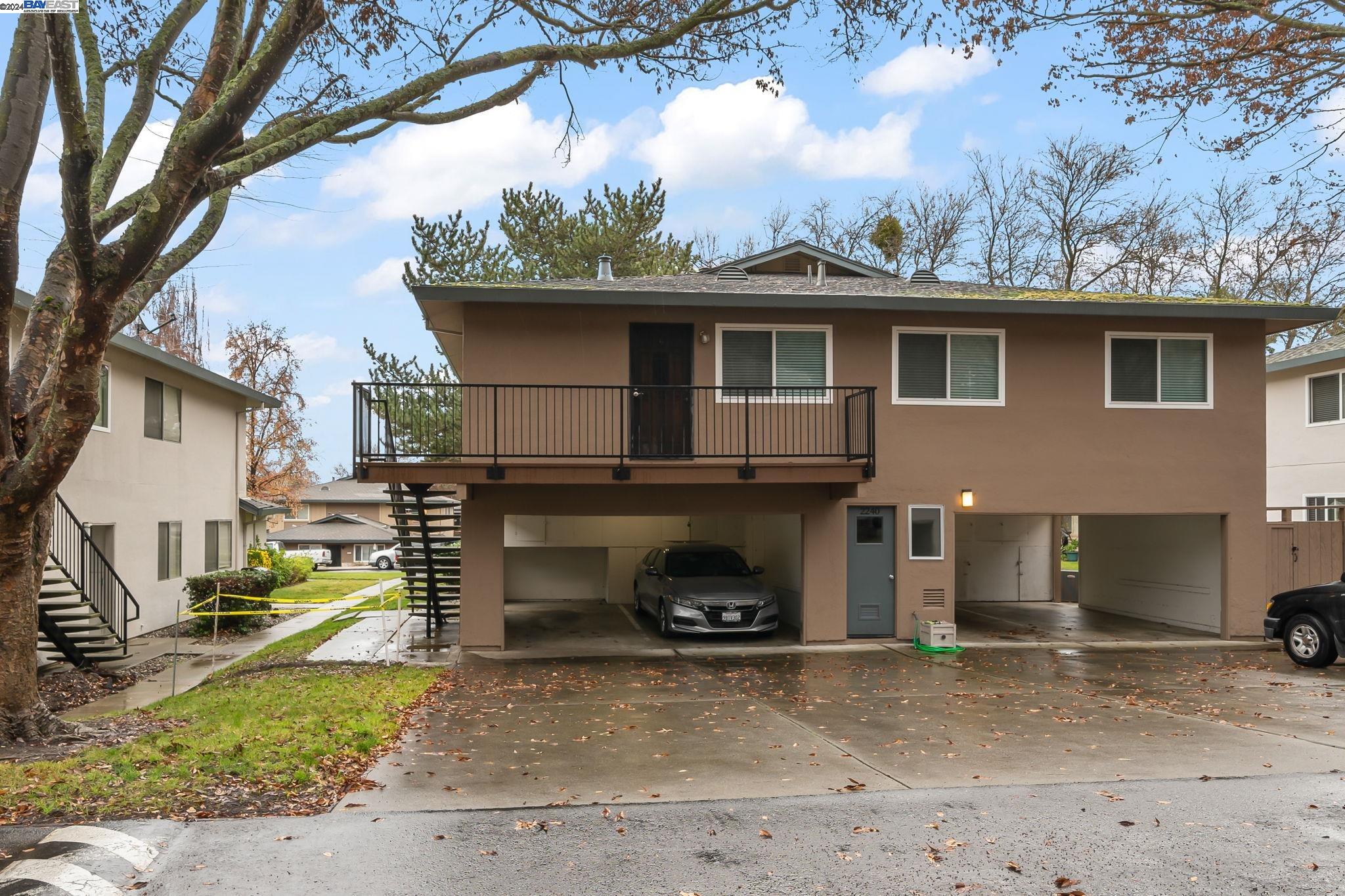 2240 Segundo Ct # 2