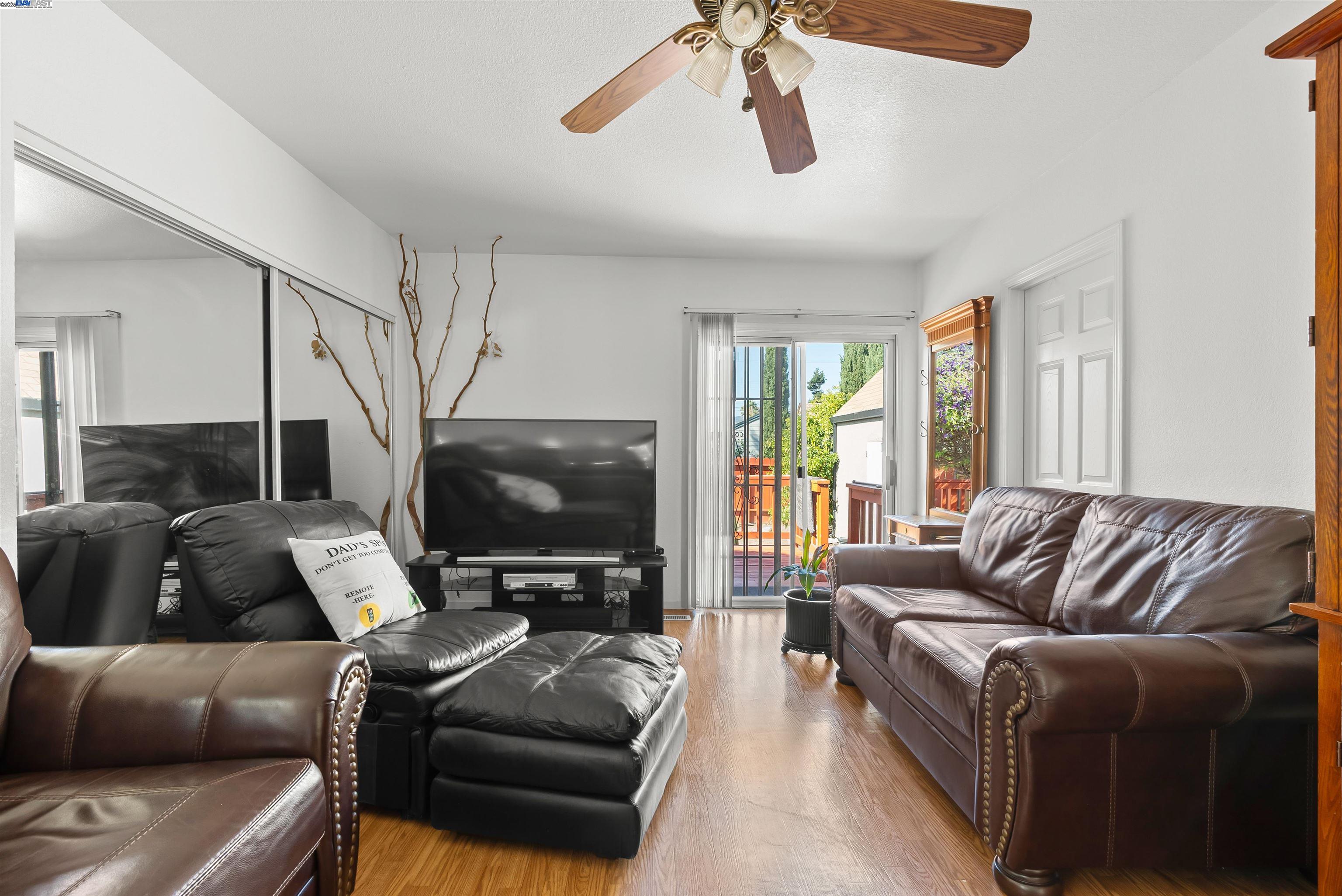 1839 101st Ave