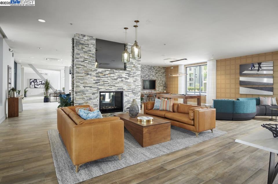 5515 Apex Dr