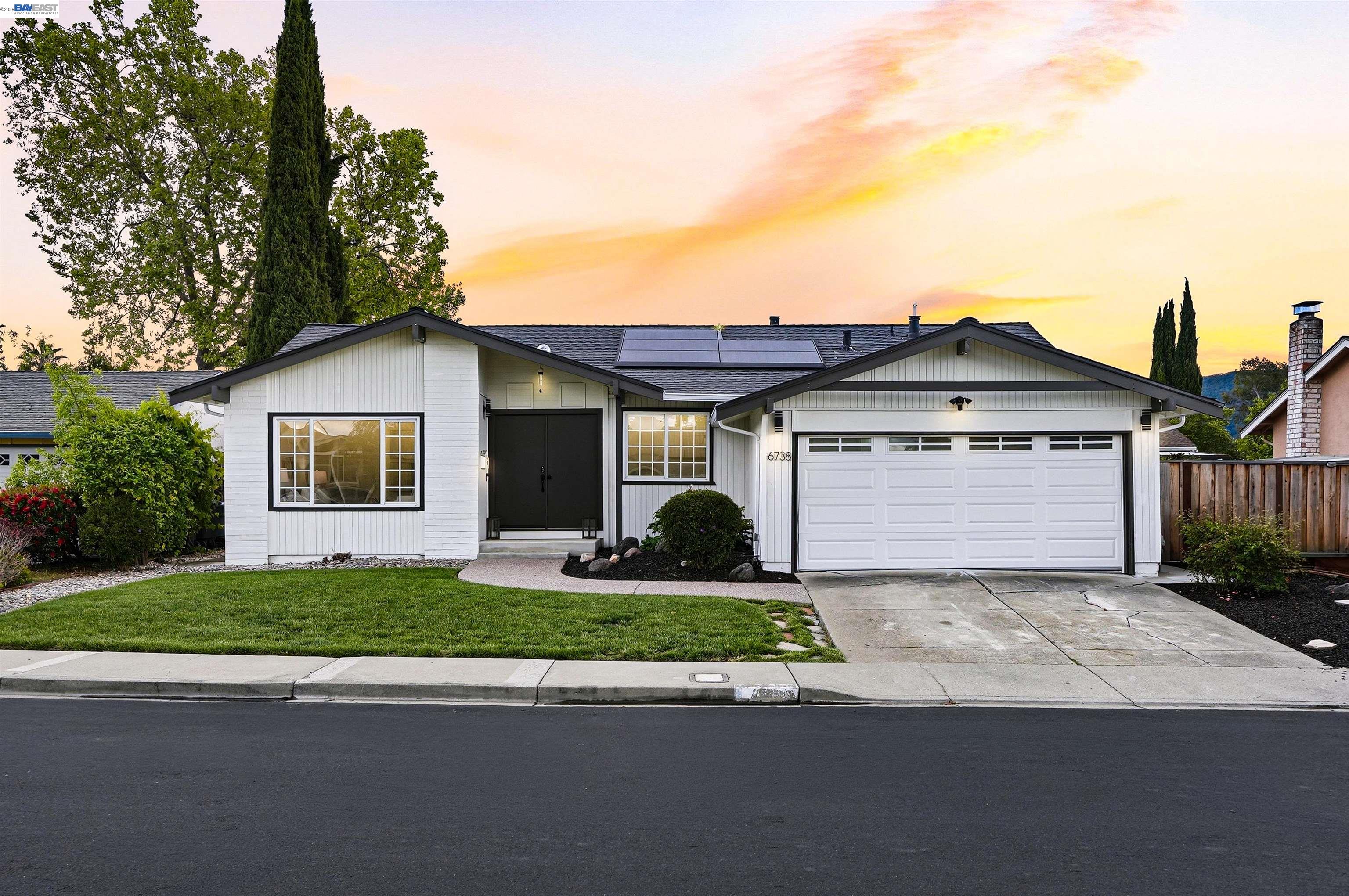 6738 Rancho Ct