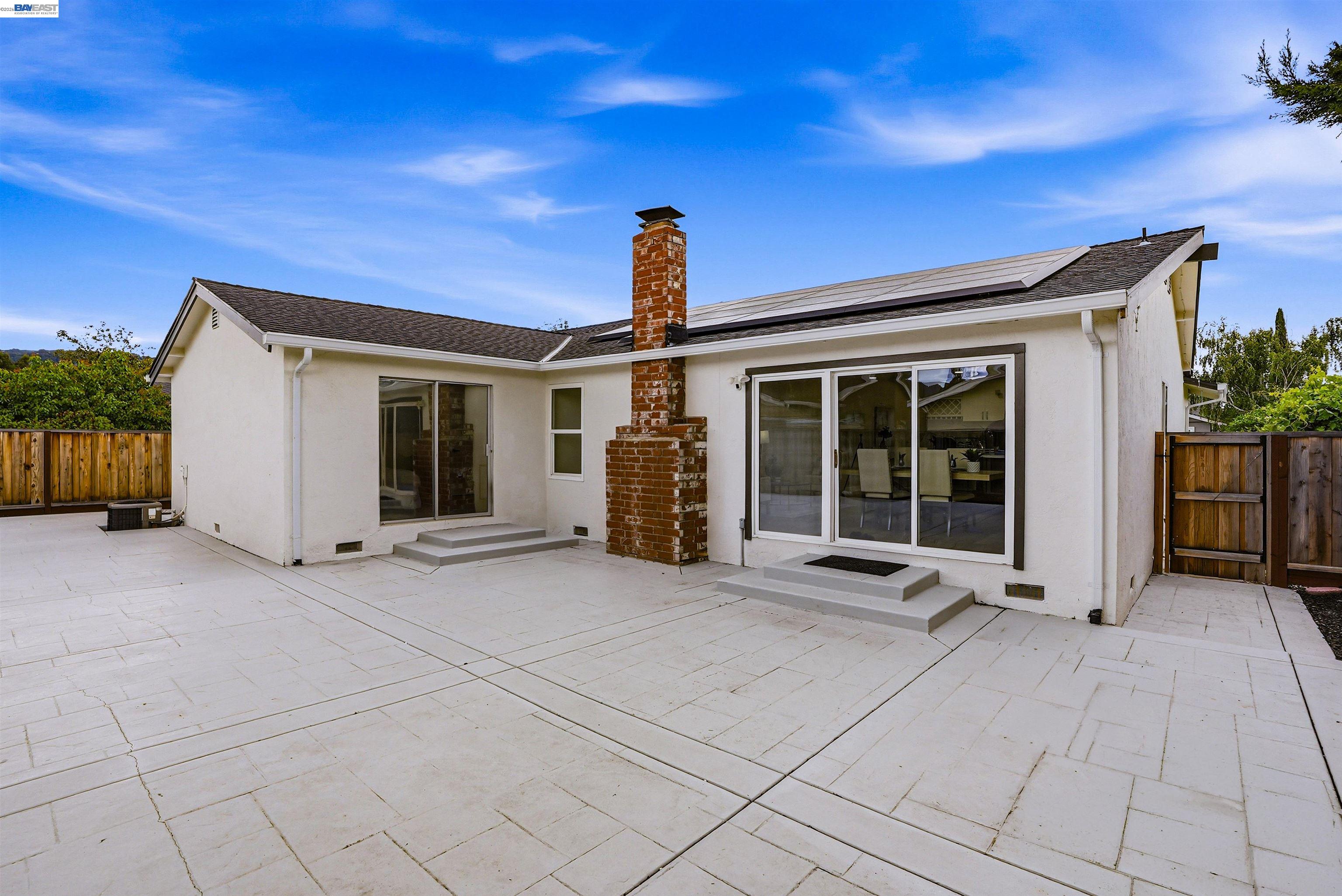 6738 Rancho Ct