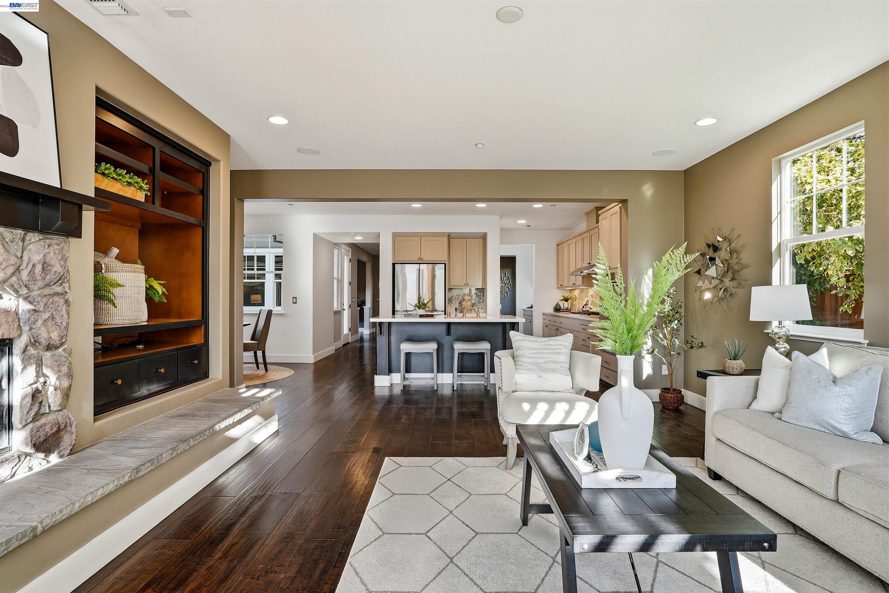 2785 Decker Ln