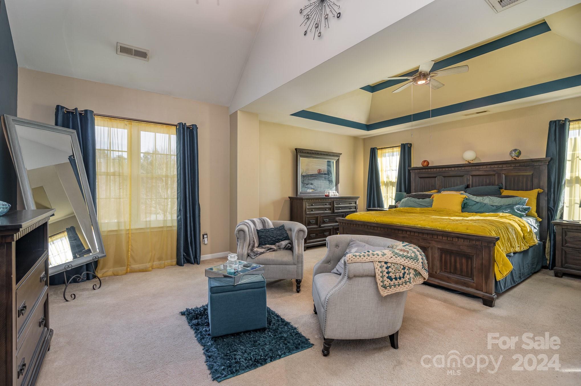 5220 Sunriver Road