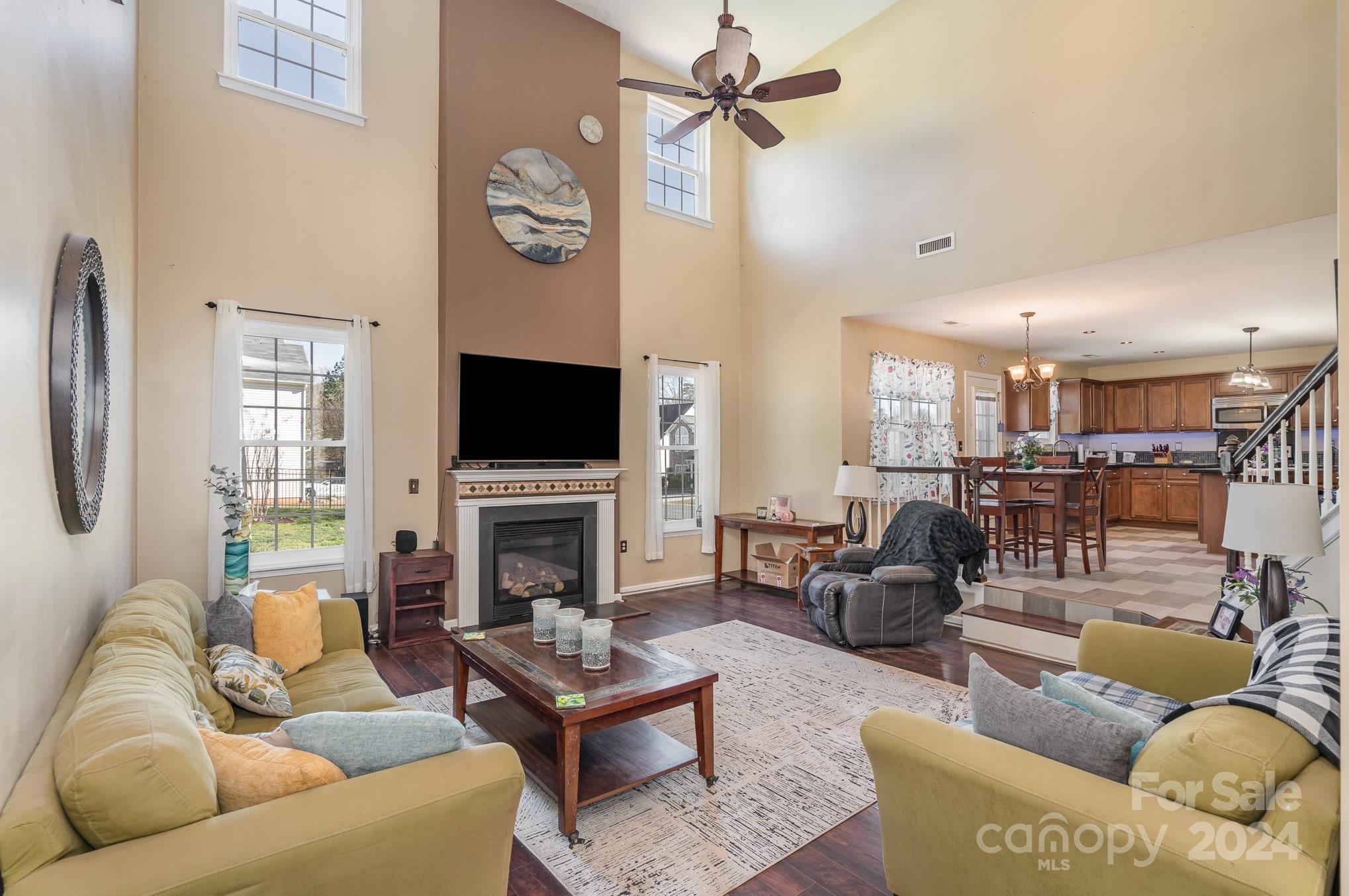 5220 Sunriver Road