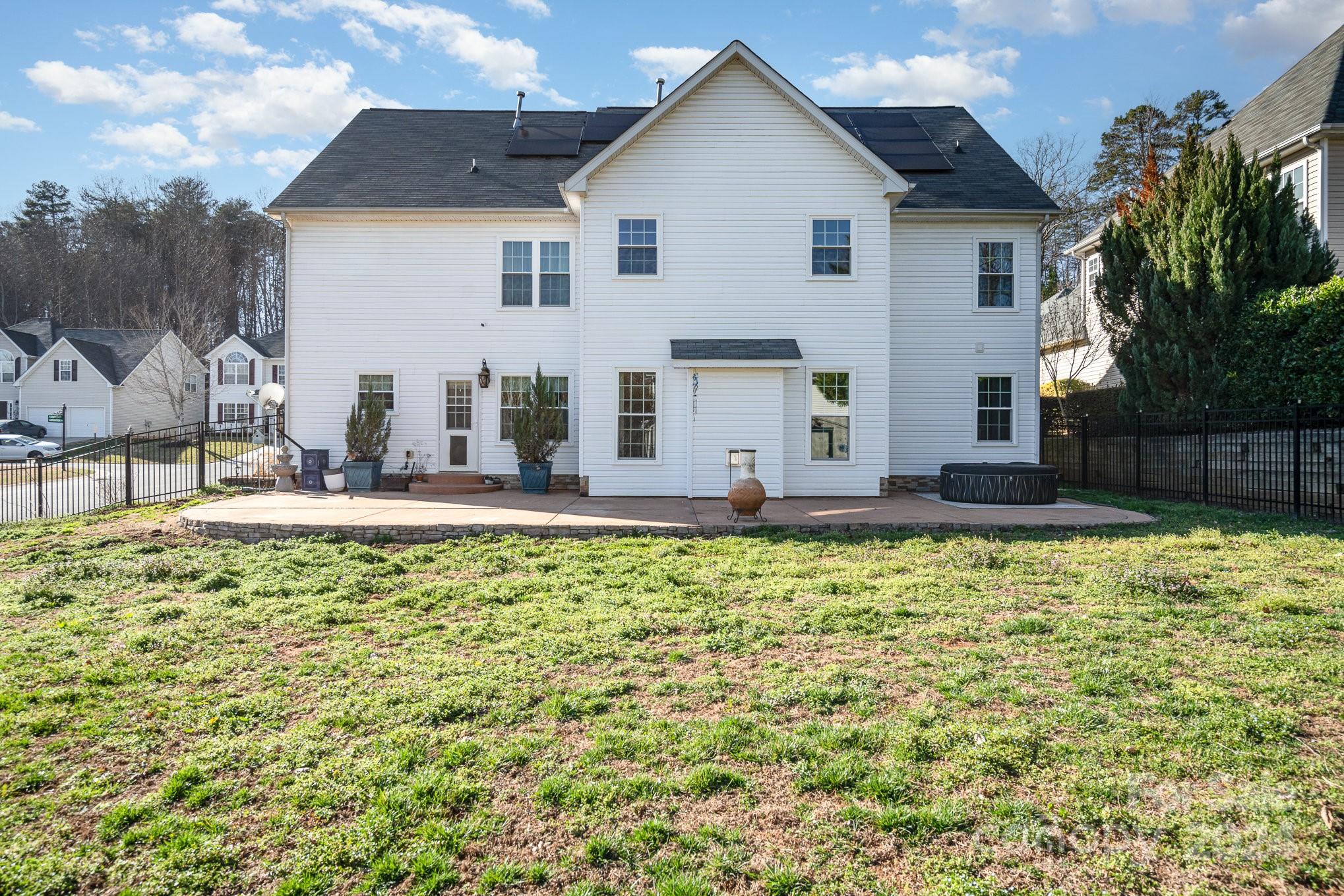 5220 Sunriver Road