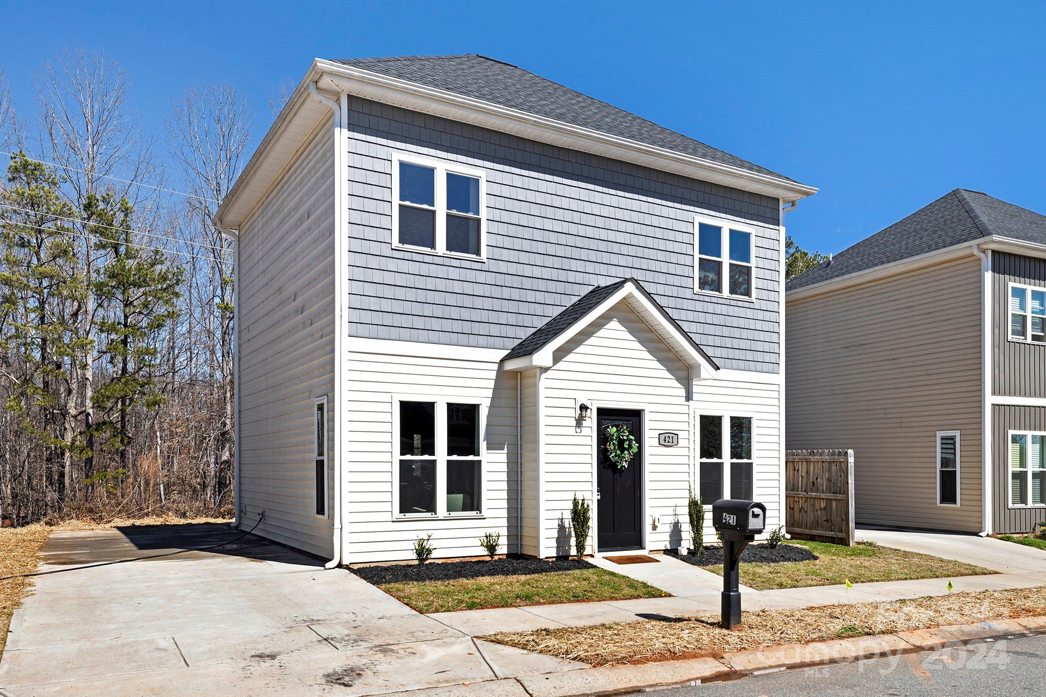 421 Centerfield Drive