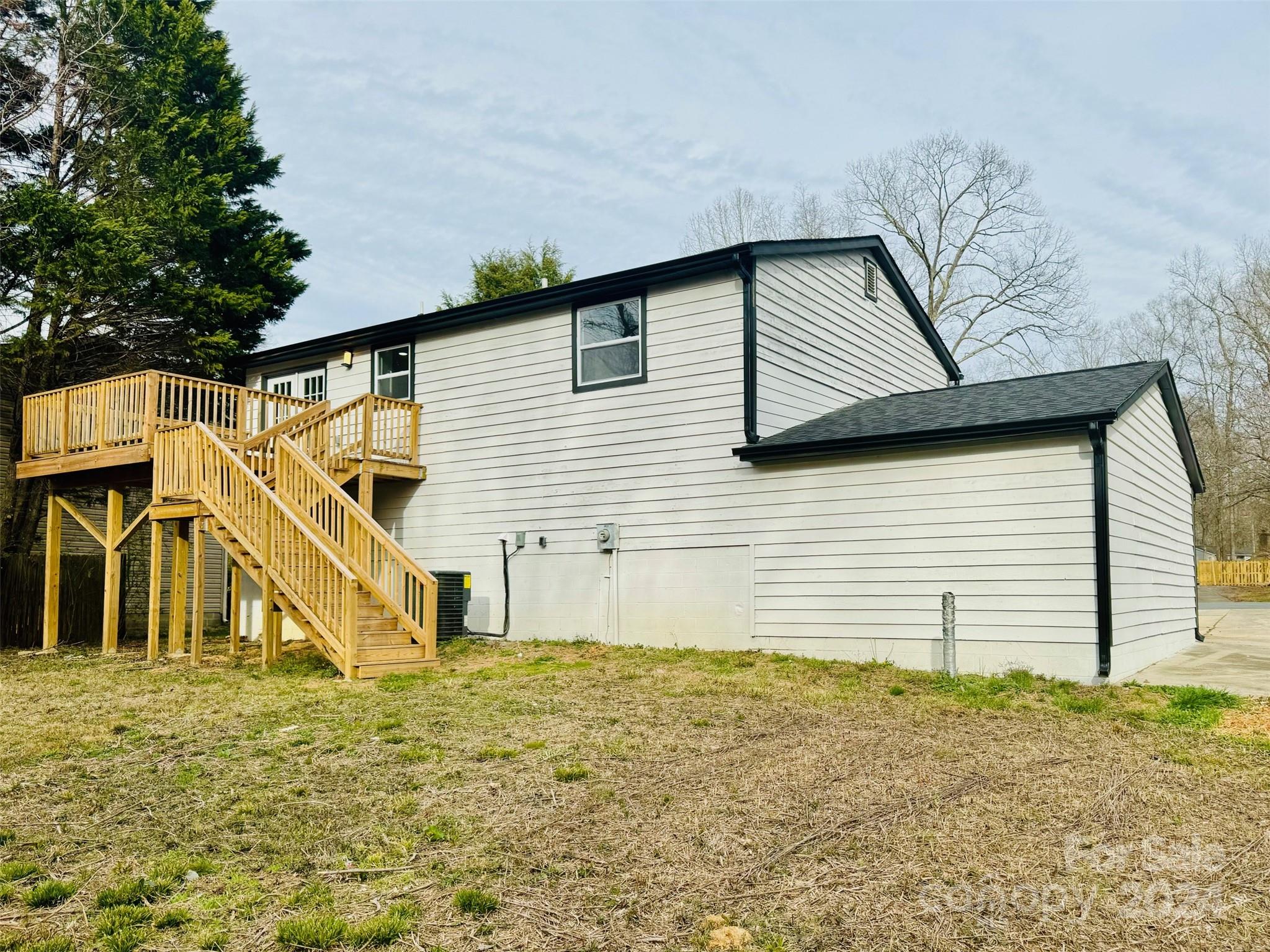 8234 Ivy Hollow Drive