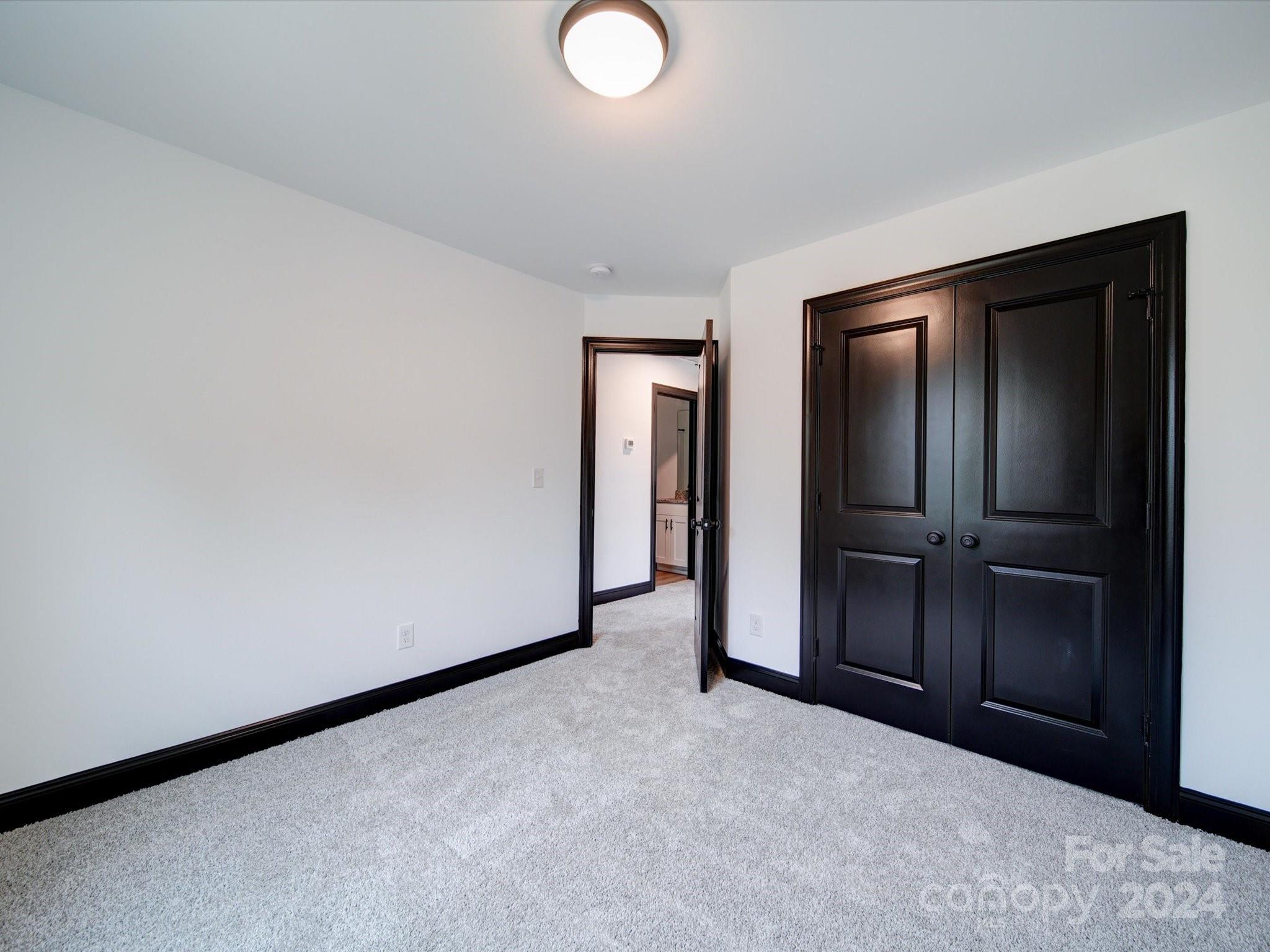 346 Camden Court NW