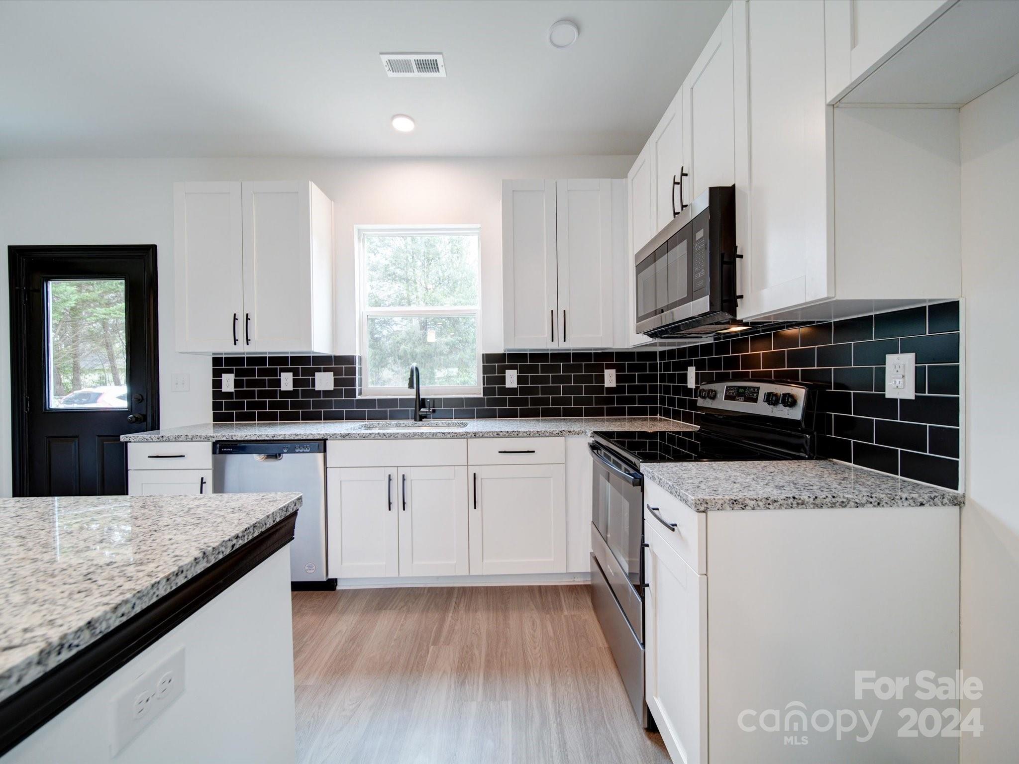 346 Camden Court NW
