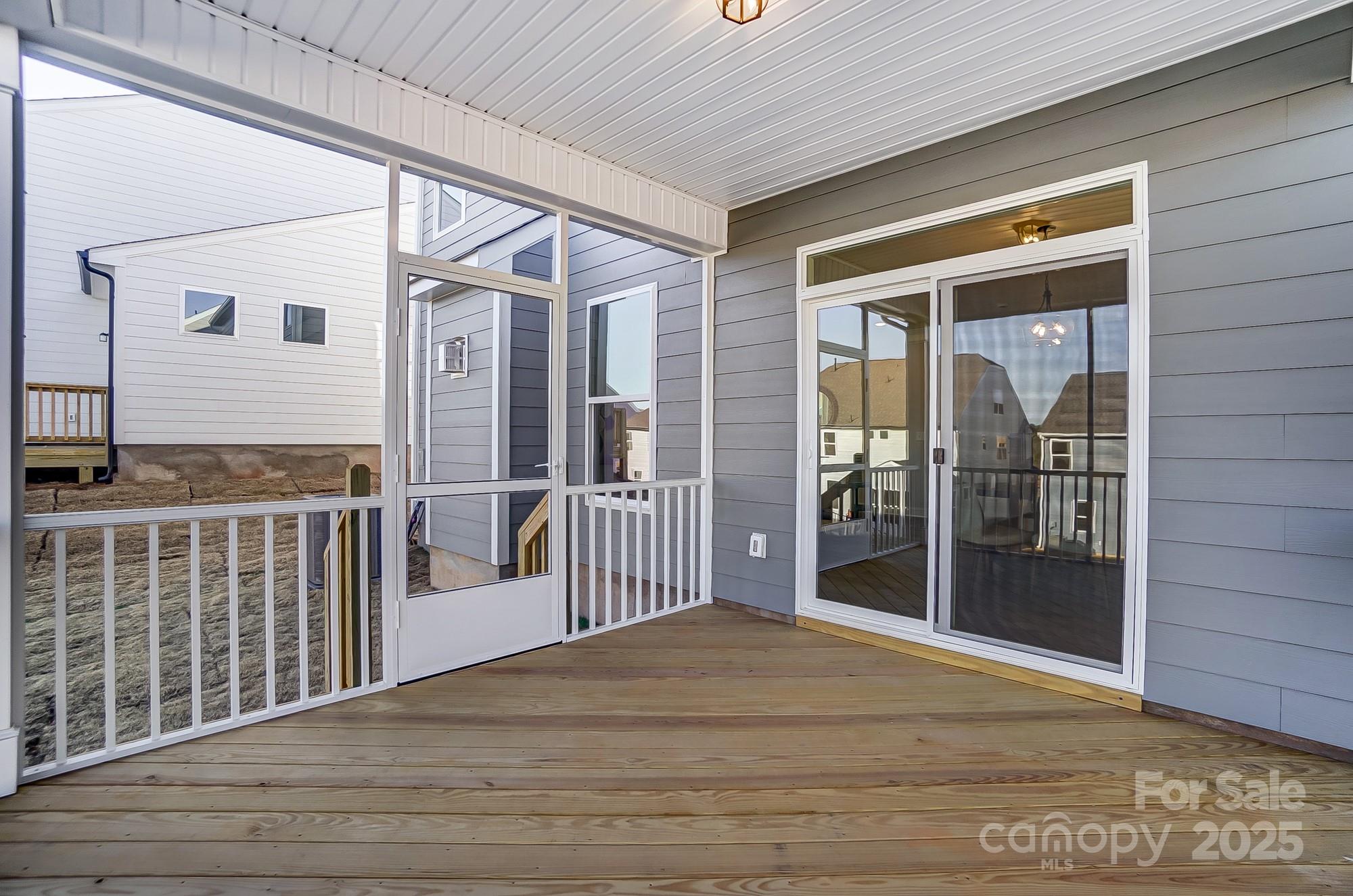 130 Summerhill Drive Unit: 16