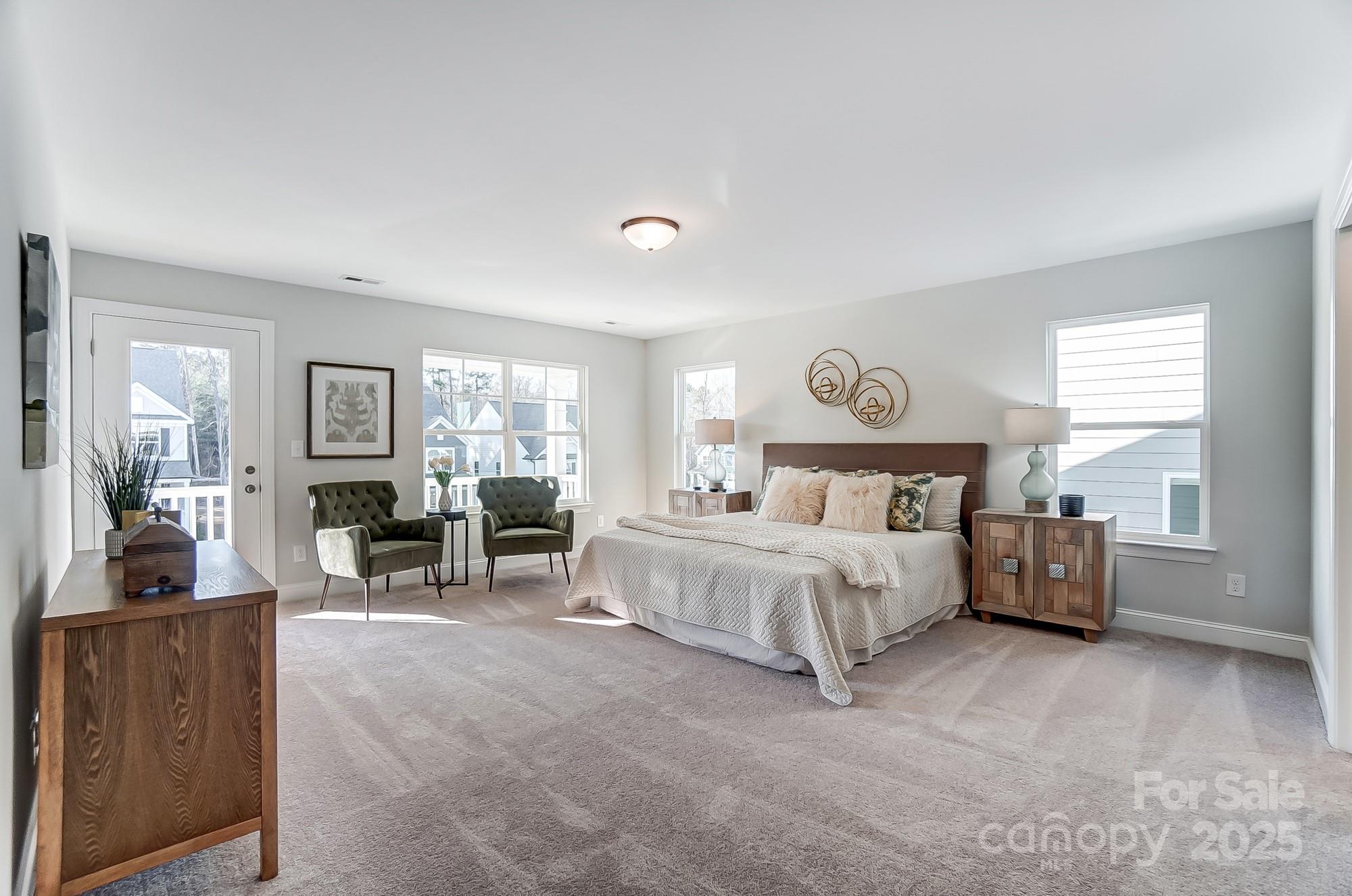 130 Summerhill Drive Unit: 16