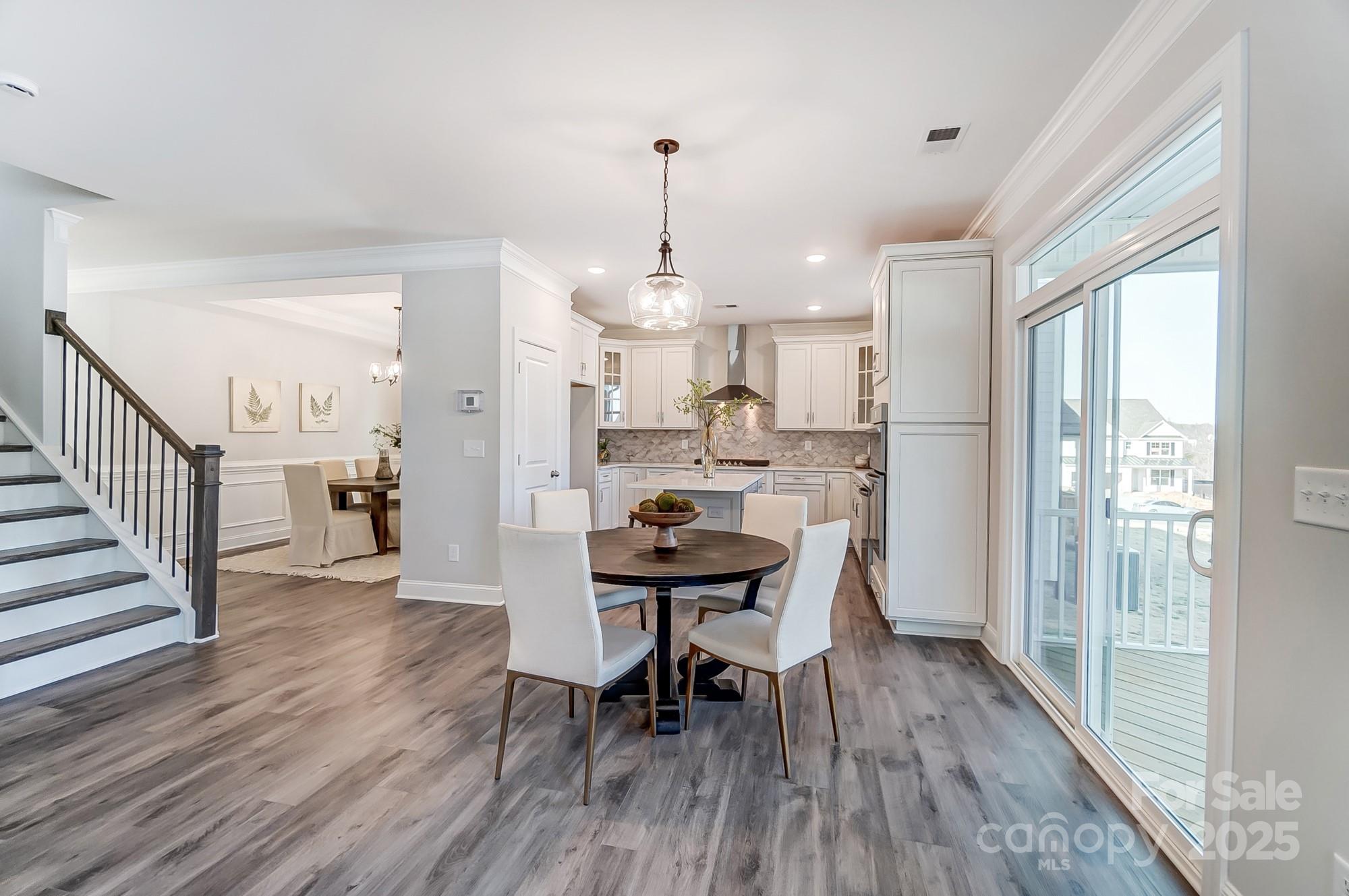 130 Summerhill Drive Unit: 16