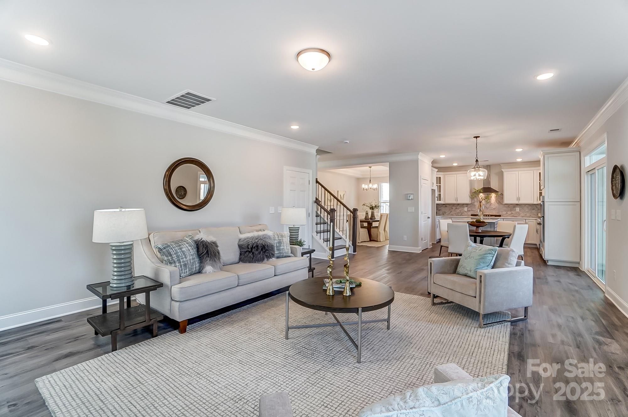 130 Summerhill Drive Unit: 16
