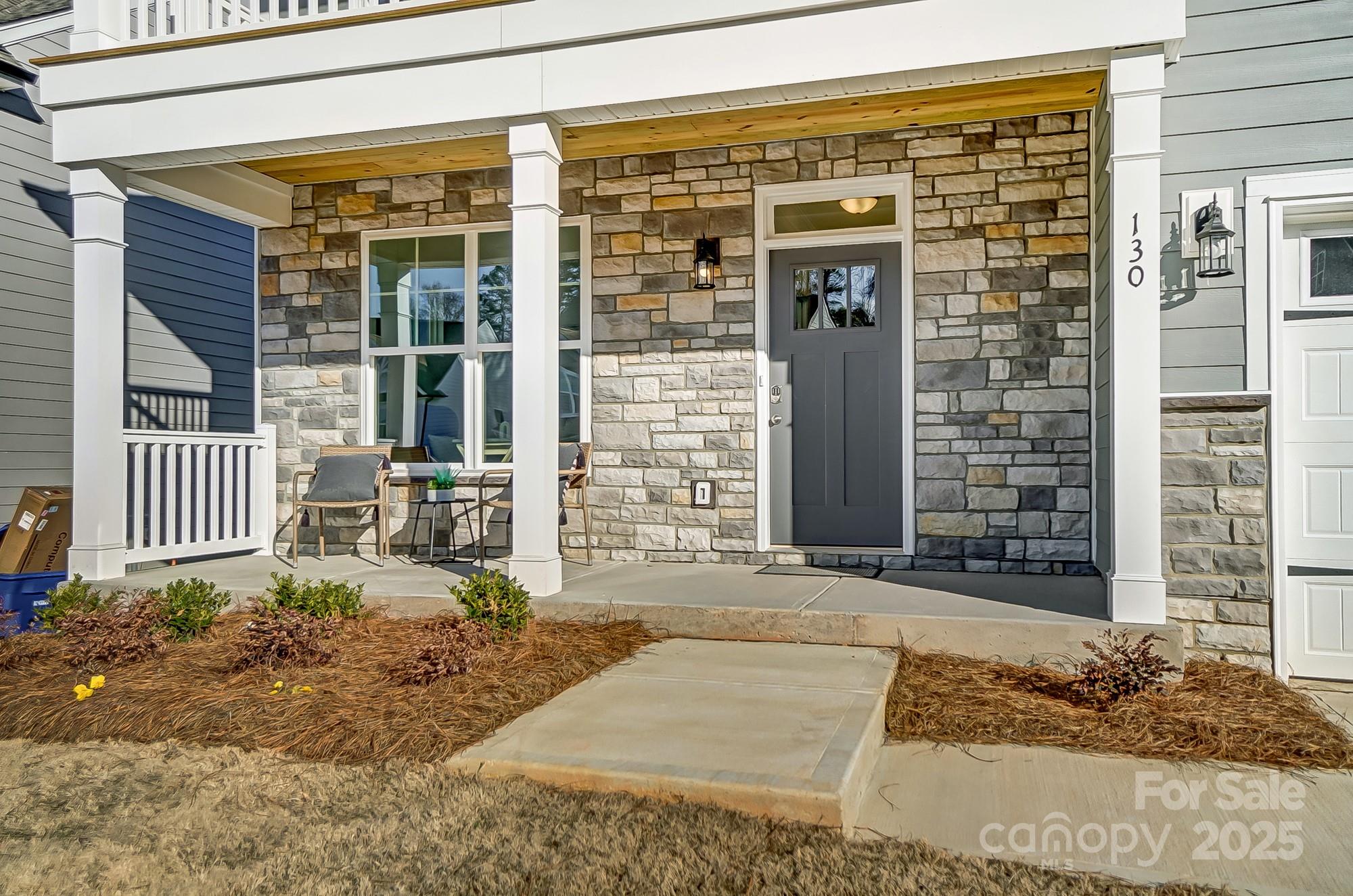 130 Summerhill Drive Unit: 16
