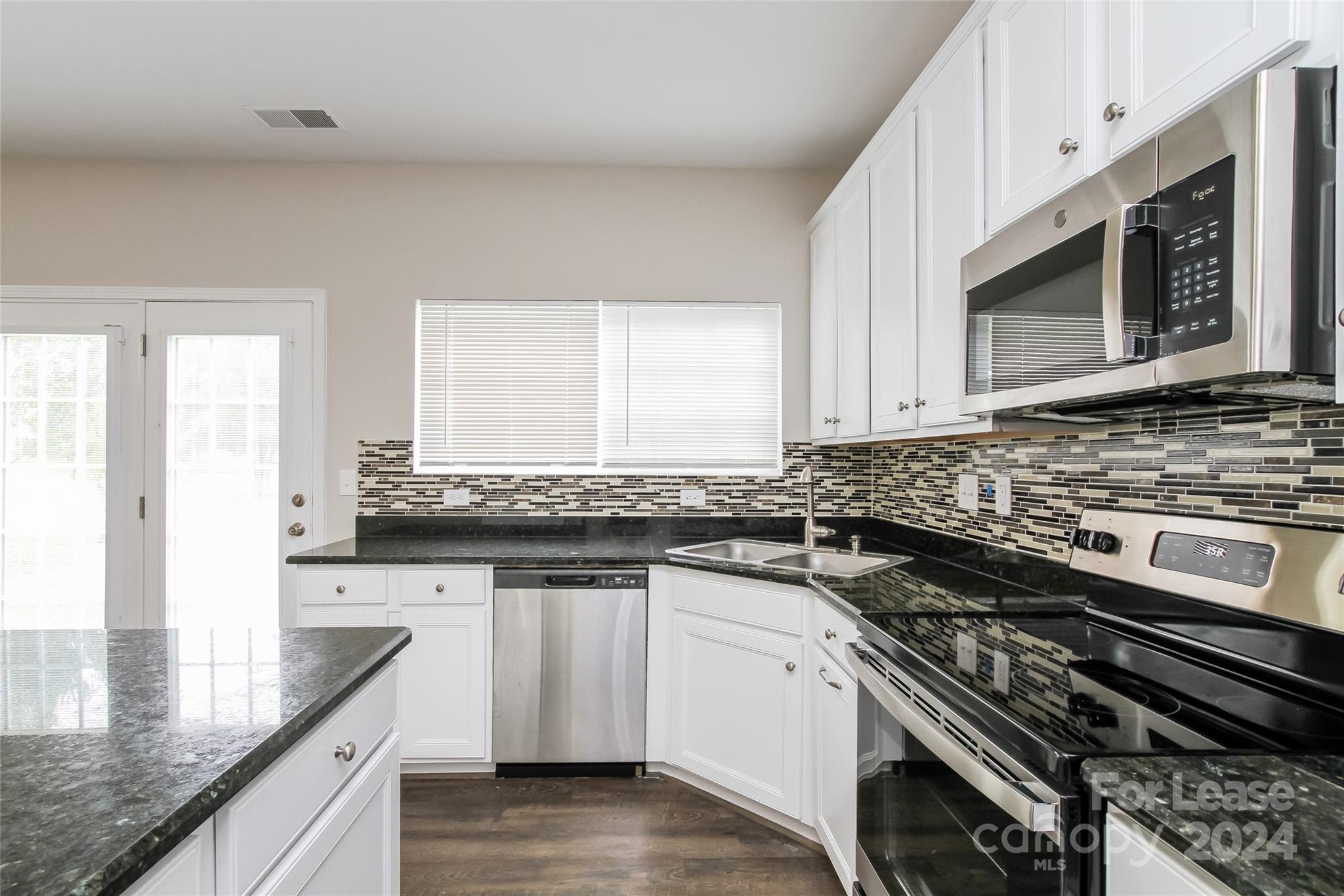 7313 Stillbrook Bend Court