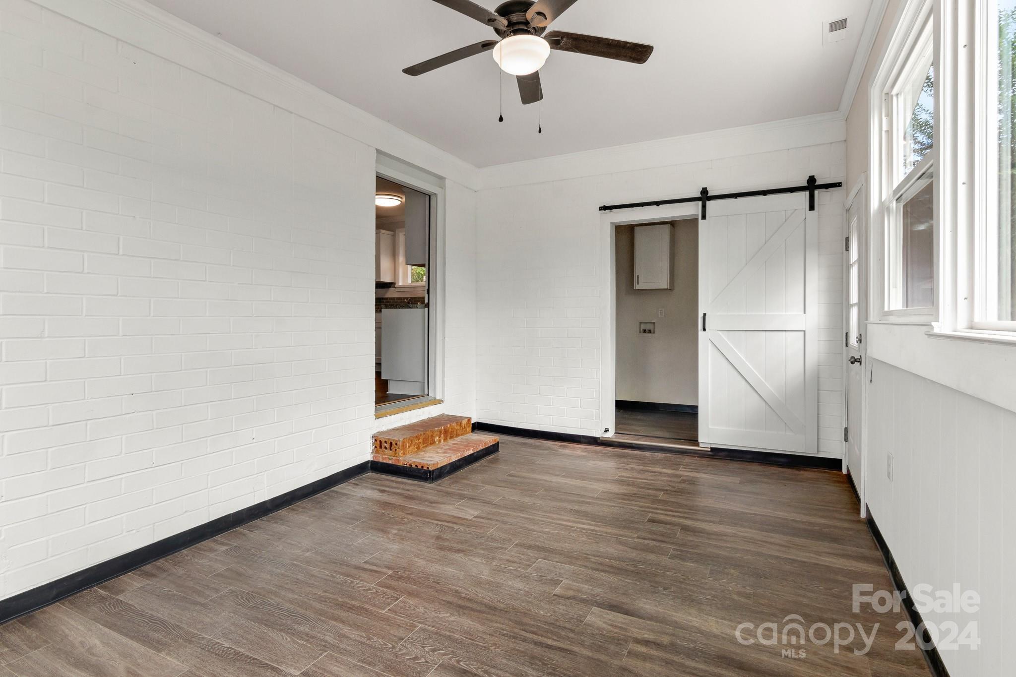 928 3rd Street
