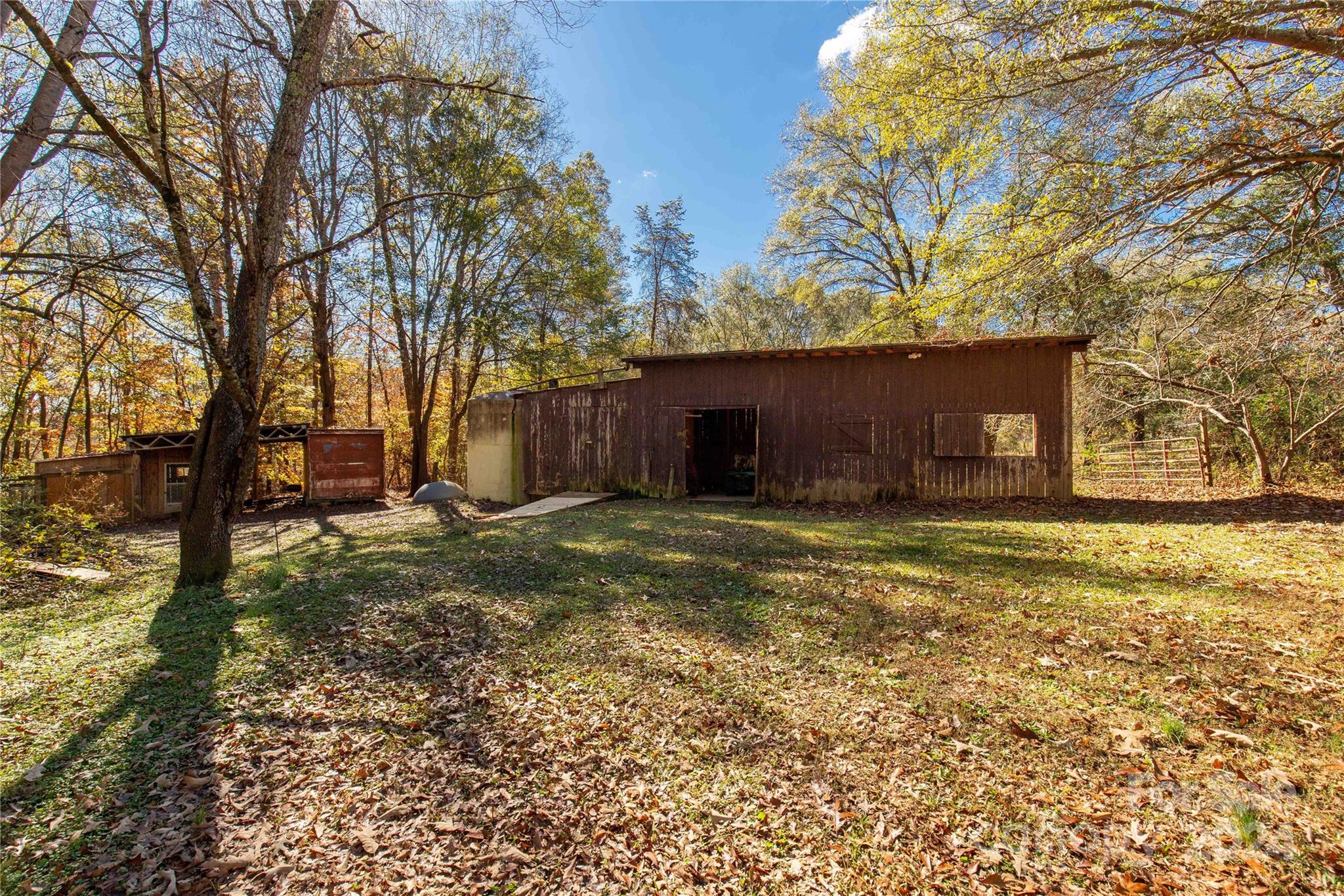 137 Twisted Oak Lane