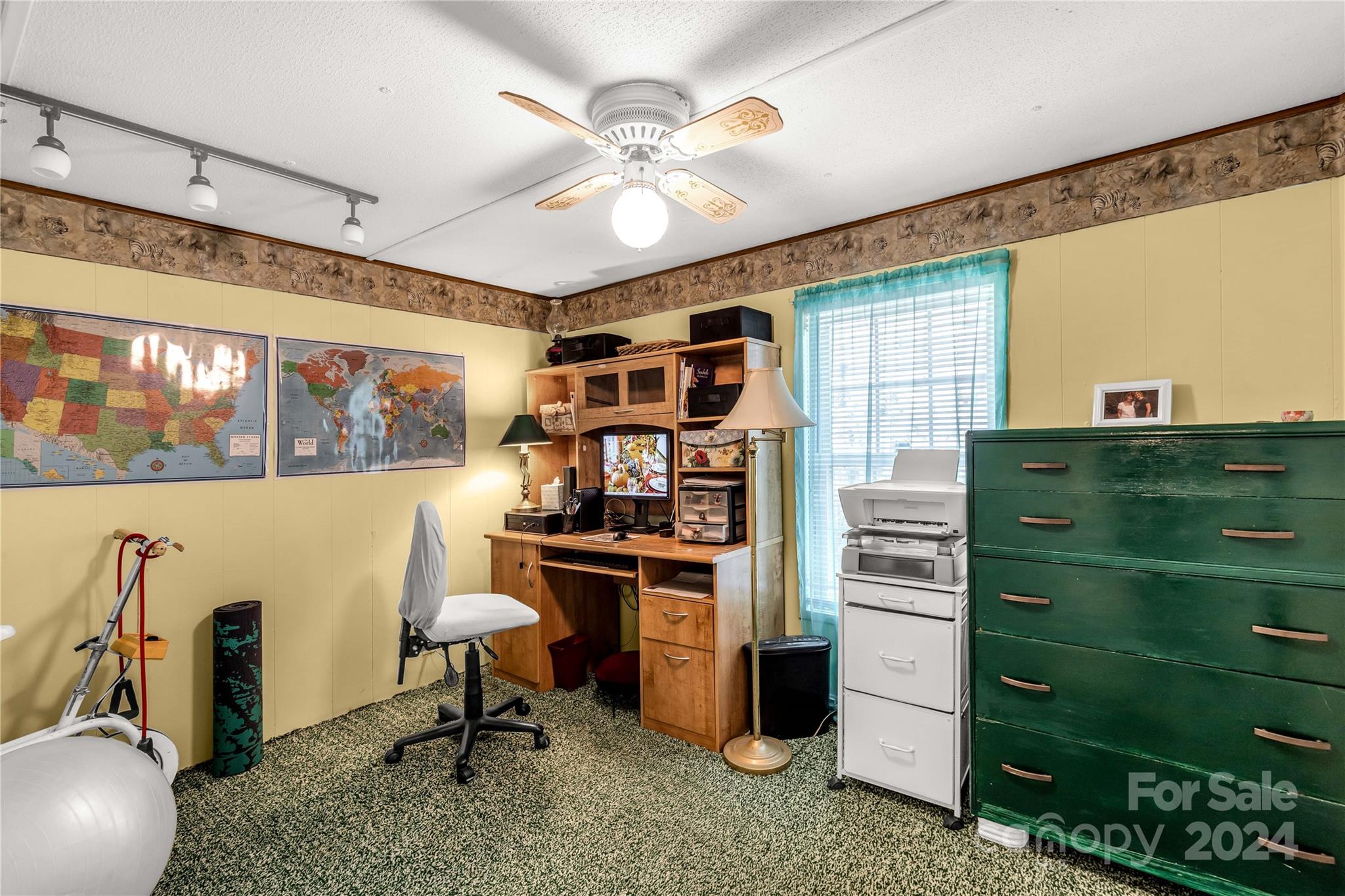 137 Twisted Oak Lane