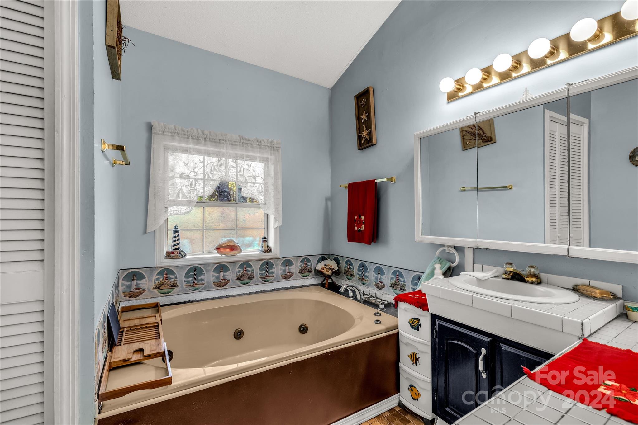 137 Twisted Oak Lane
