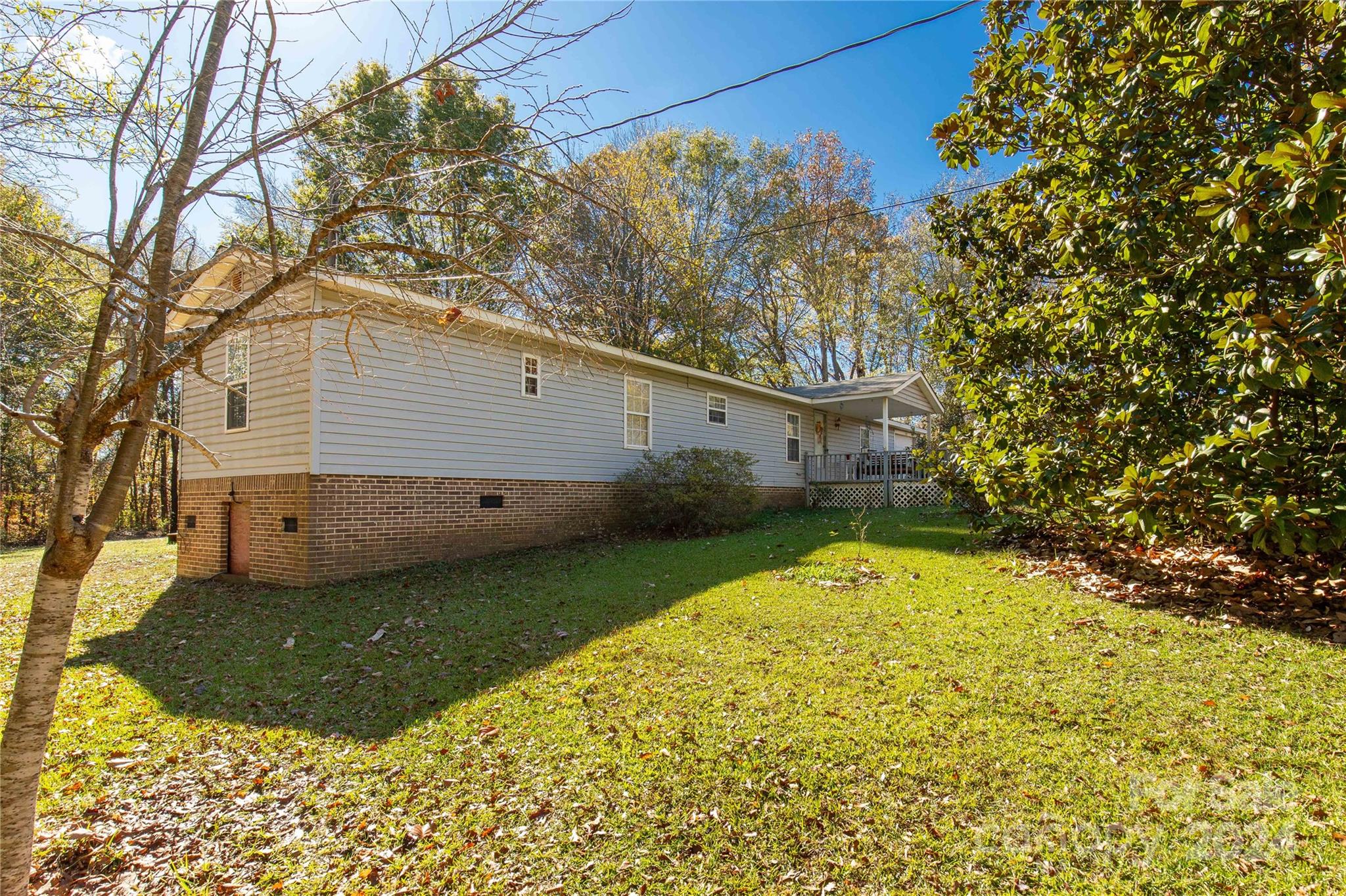 137 Twisted Oak Lane