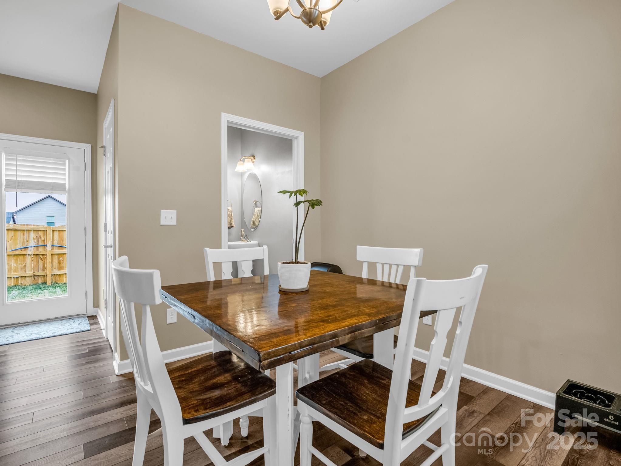 272 Cardwell Lane