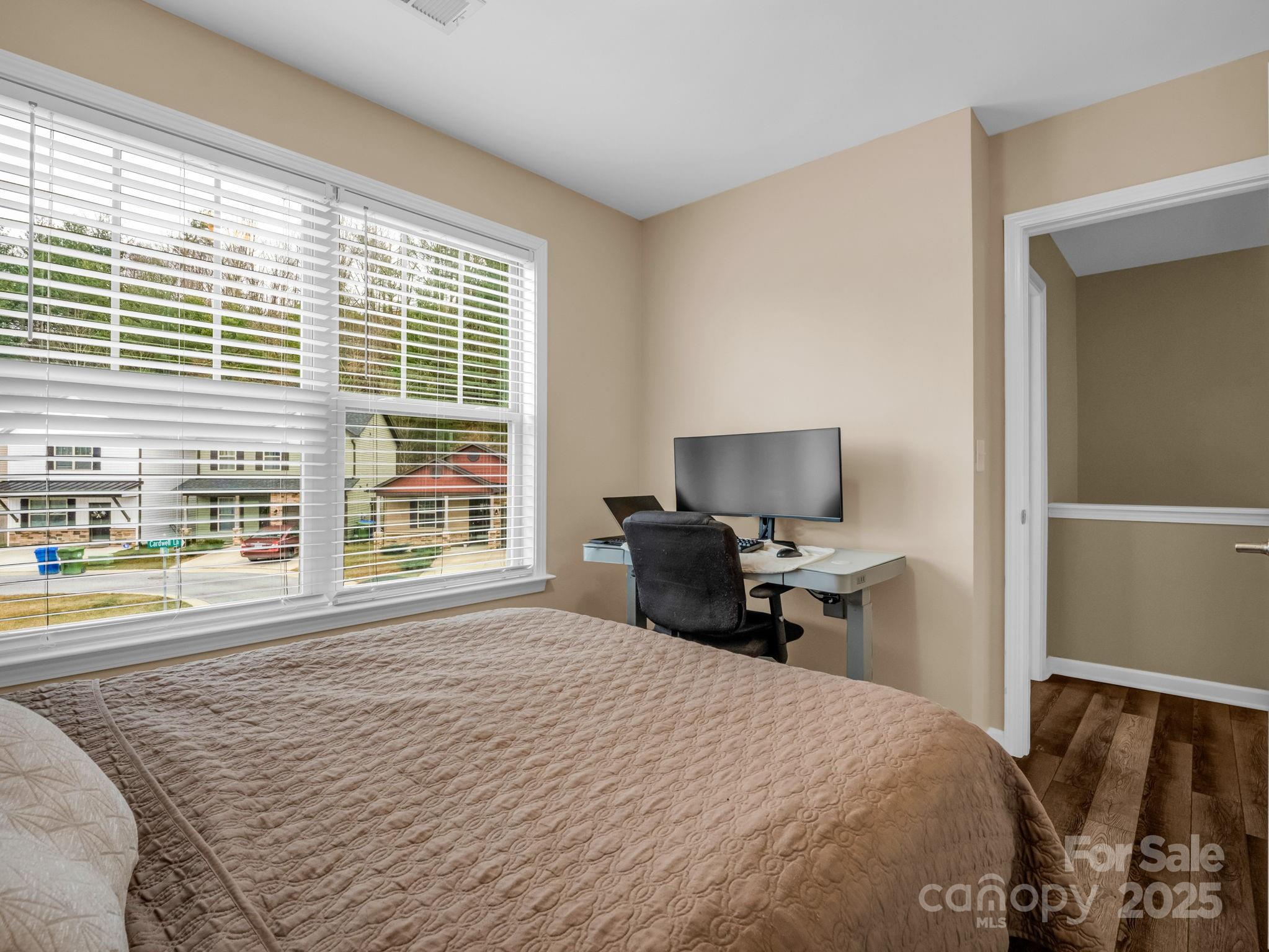 272 Cardwell Lane