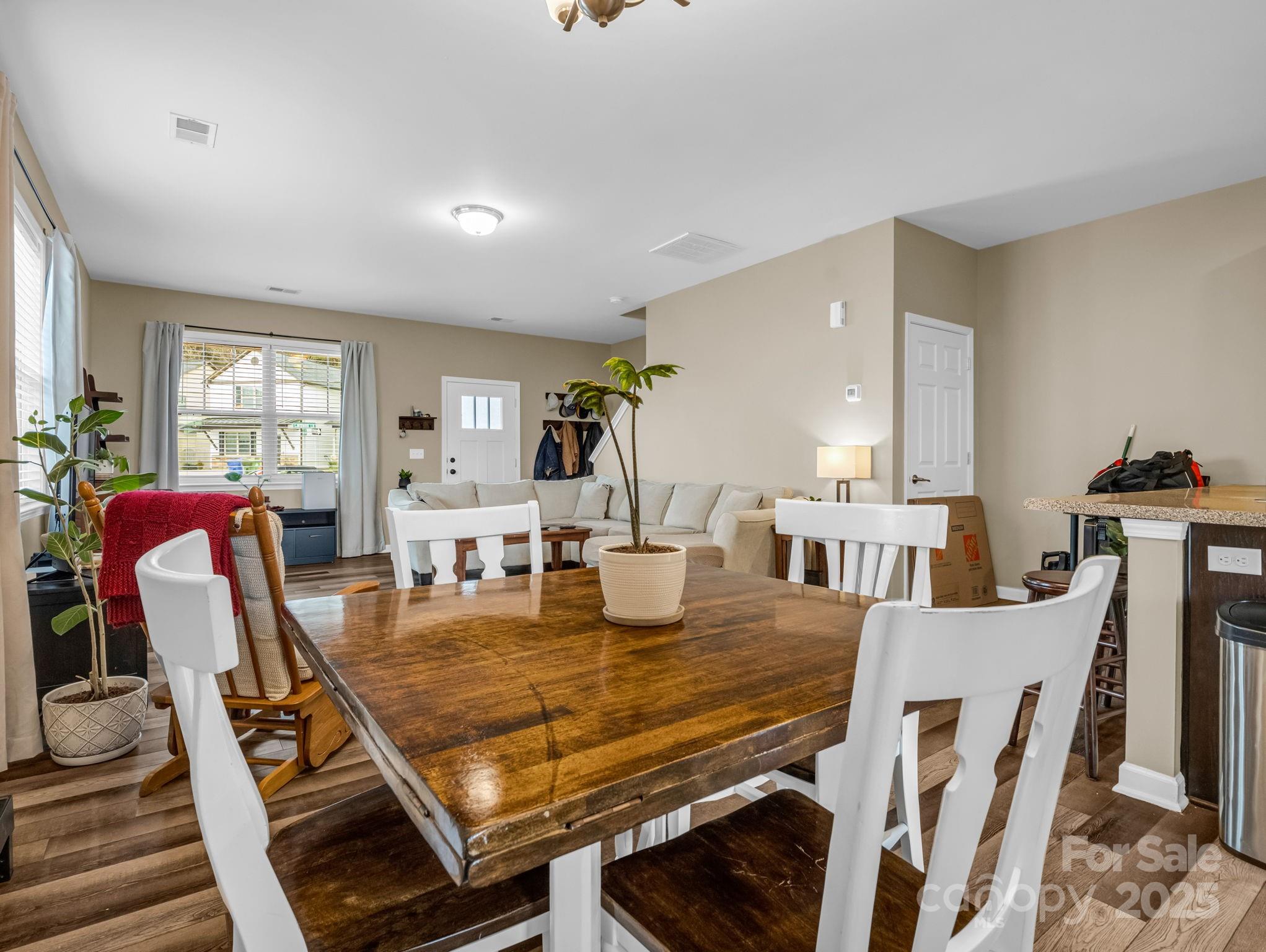 272 Cardwell Lane
