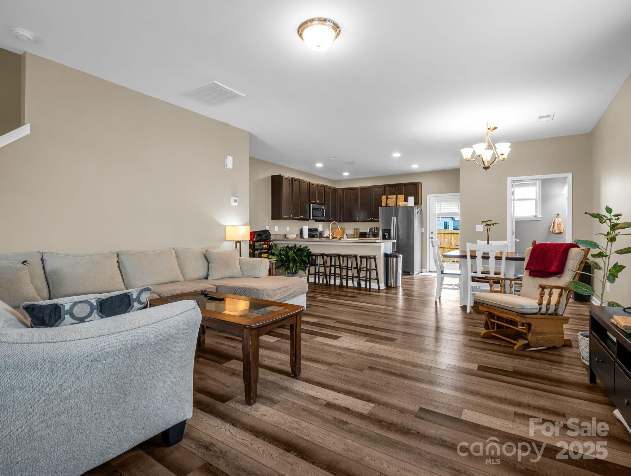 272 Cardwell Lane