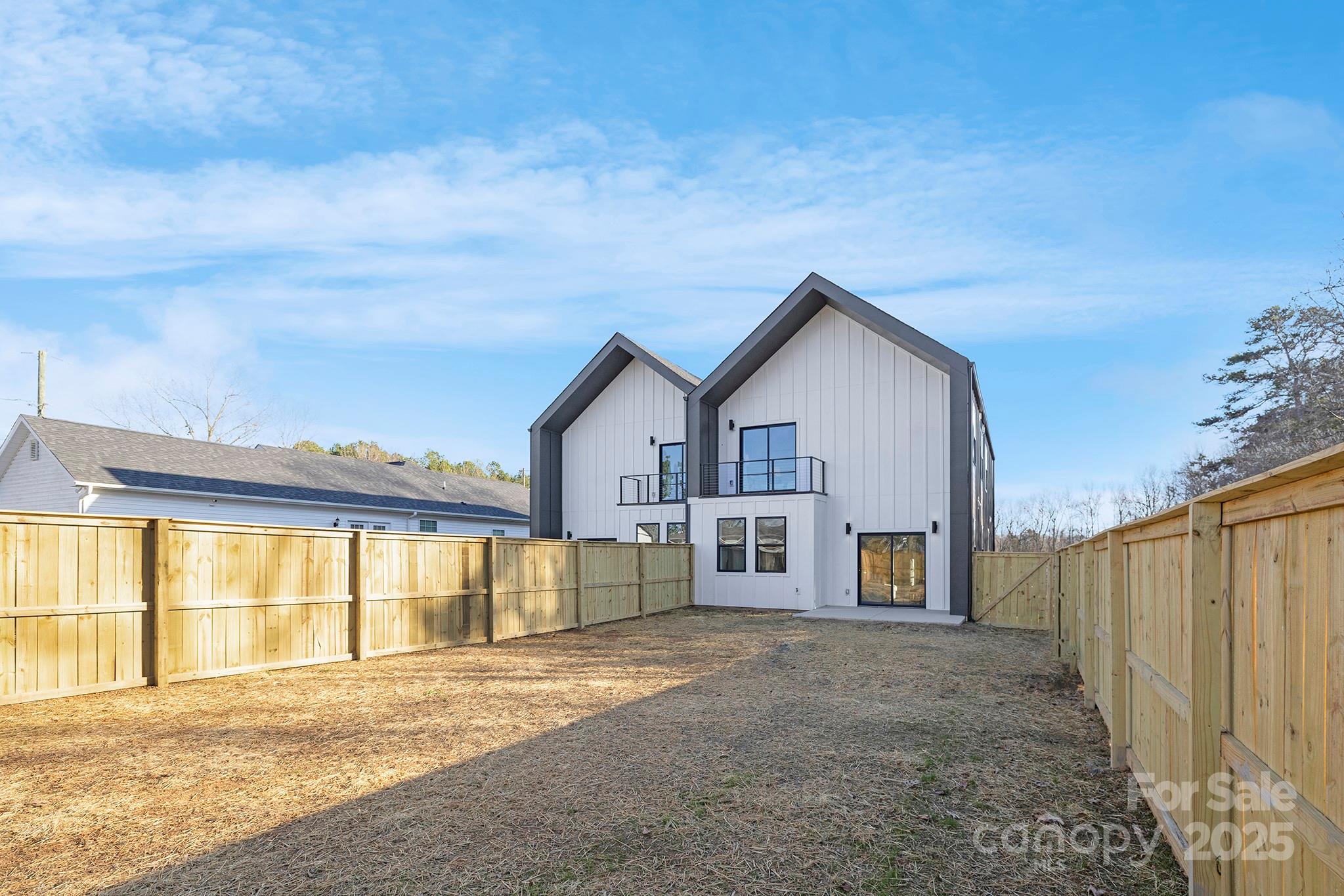 3312 Polk And White Road