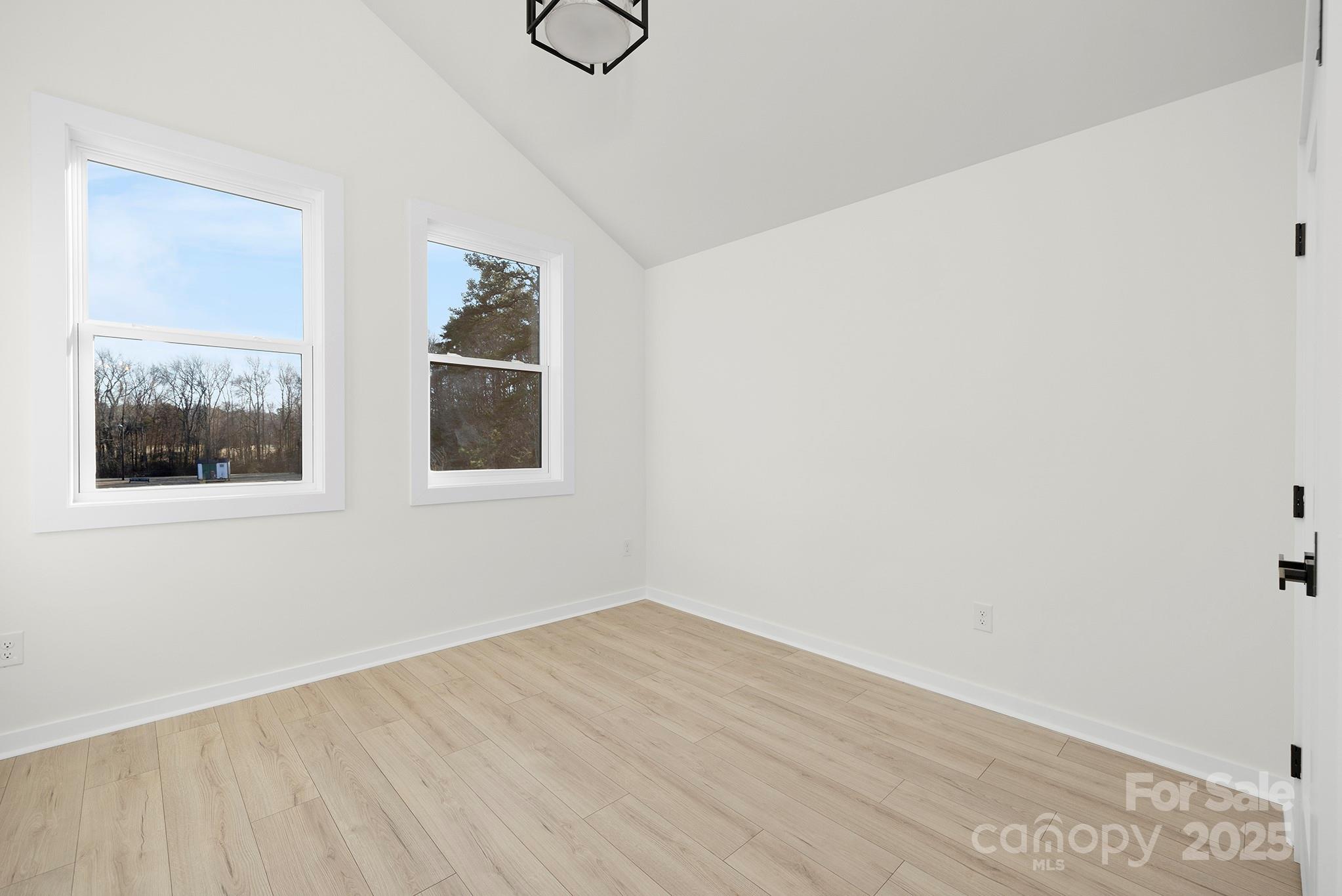 3312 Polk And White Road