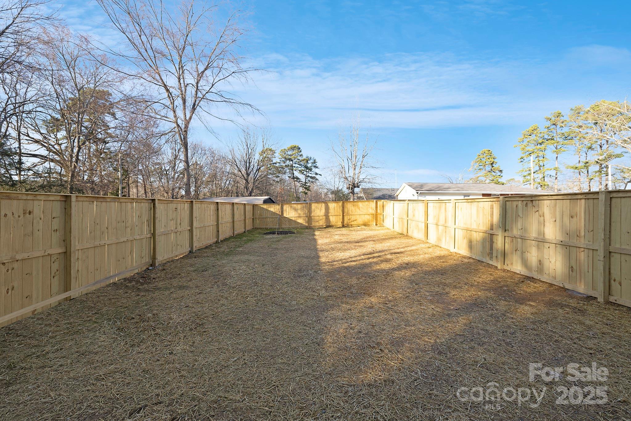 3312 Polk And White Road