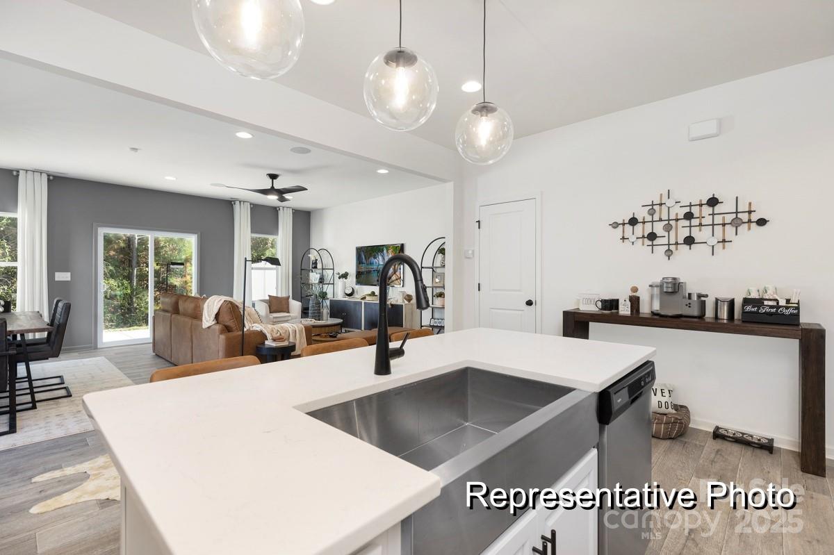 11343 Magpie Court Unit: 10