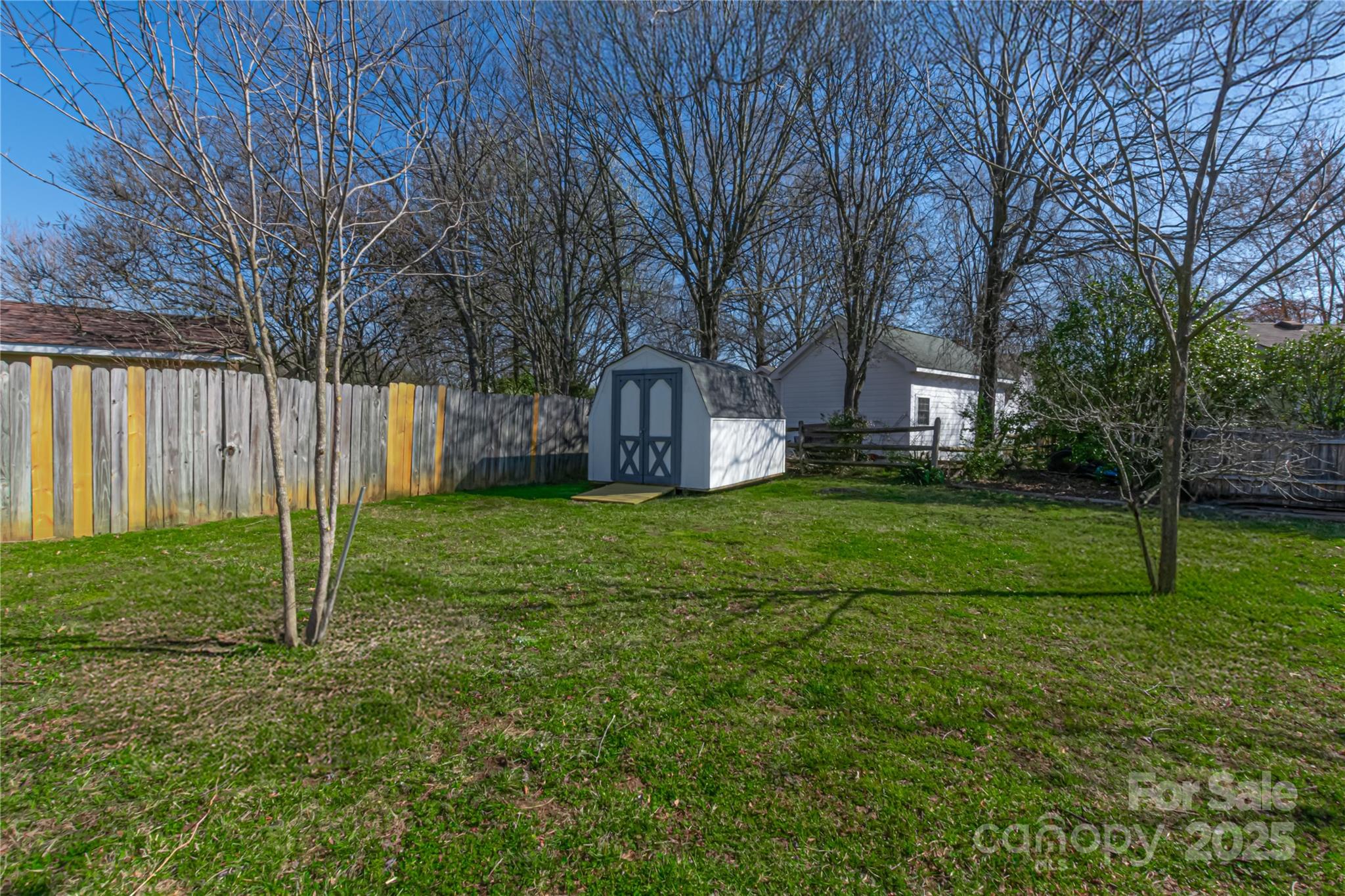 12012 Stainsby Lane